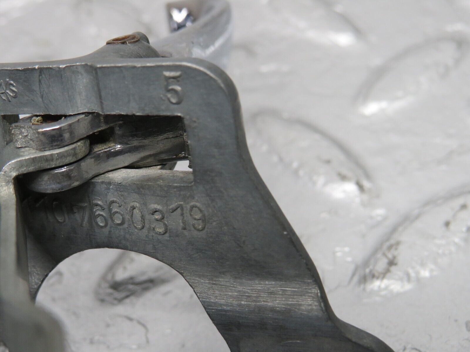 40254 Mercedes-Benz W110 230 Left Interior Door Handle Chrome 1107660319