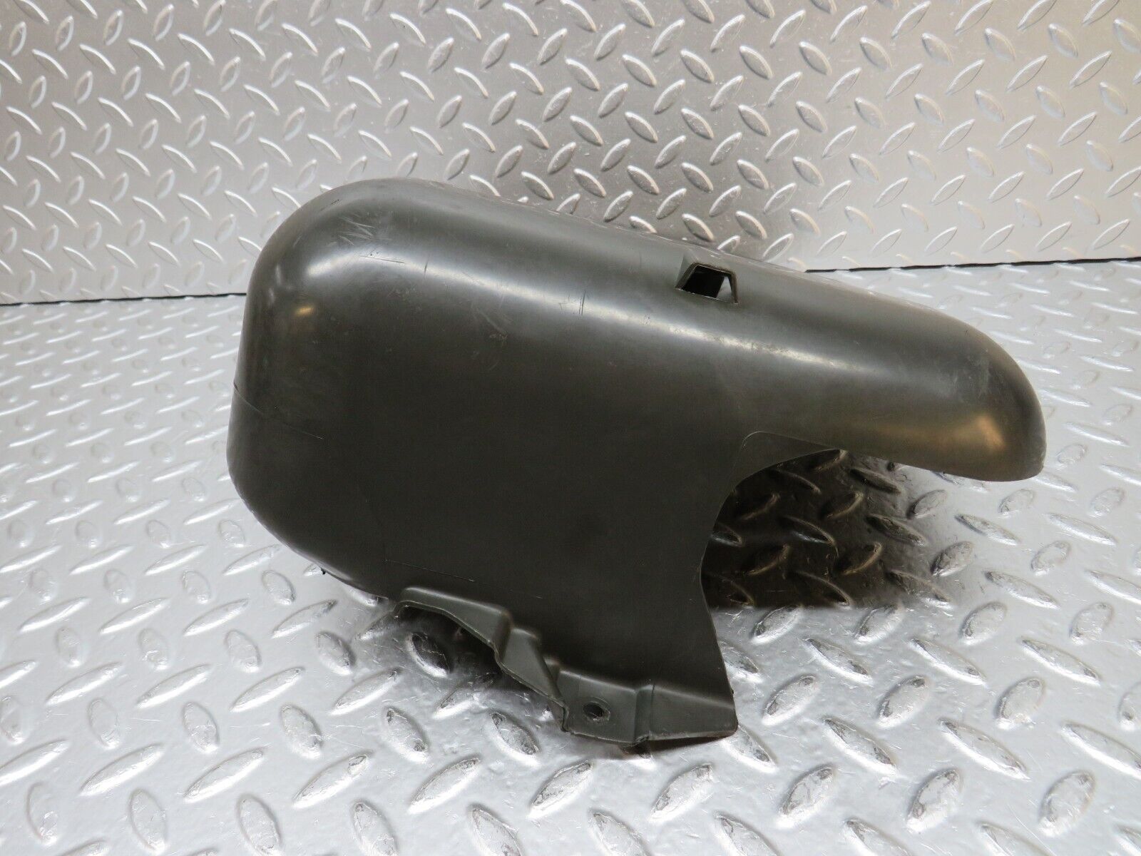 31830 Mercedes-Benz W201 190LE 1.8L Fuel Pump Protective Cover 2014780637