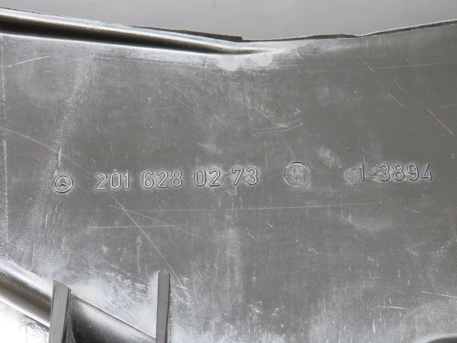 30807 Mercedes-Benz W201 190E 2.0L Front Right Rain Gutter Drain Channel 2016280273