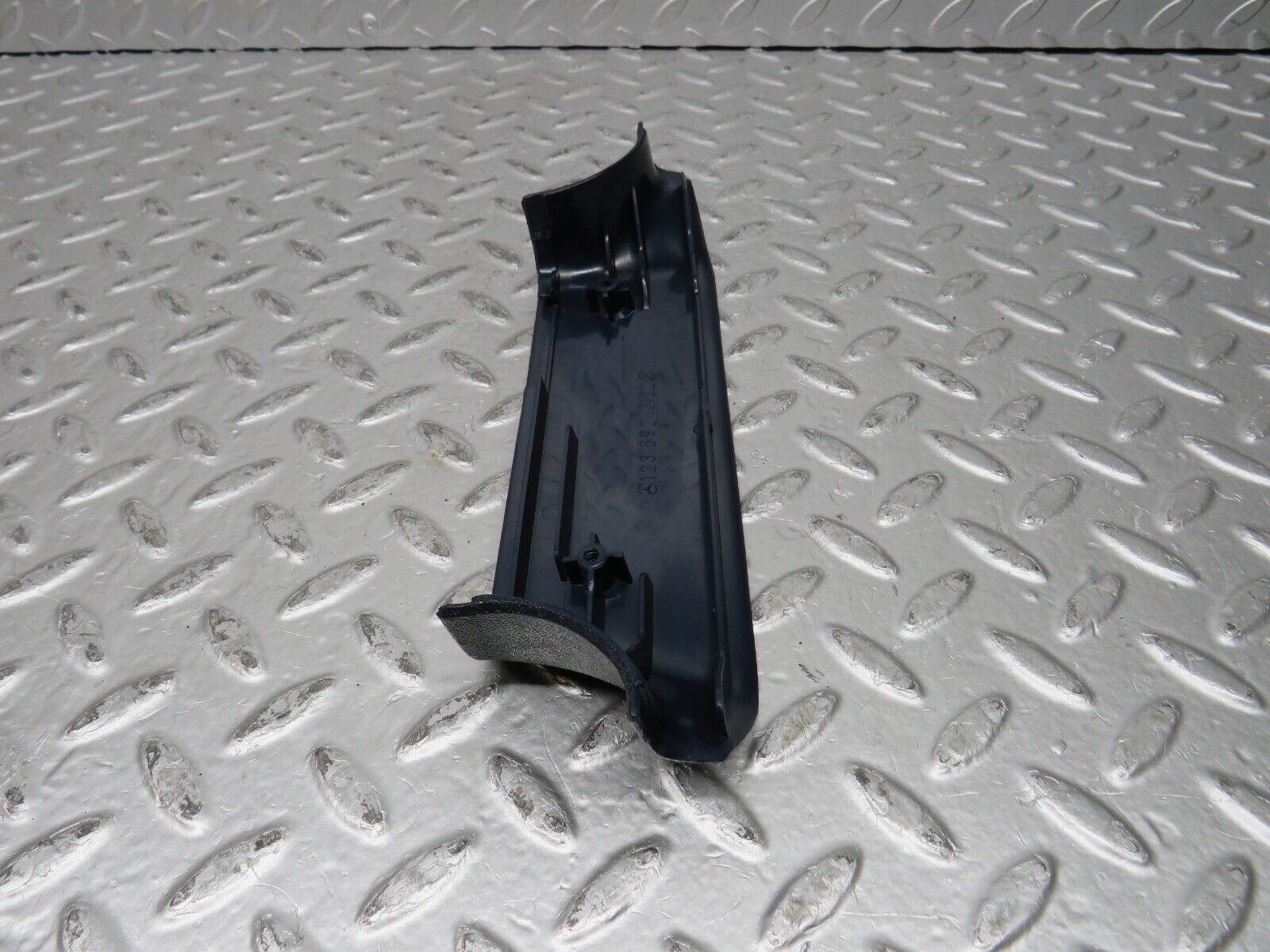 32003 Mercedes-Benz W123 230E B Pillar Lower Cover Left Side Blue 1236922122