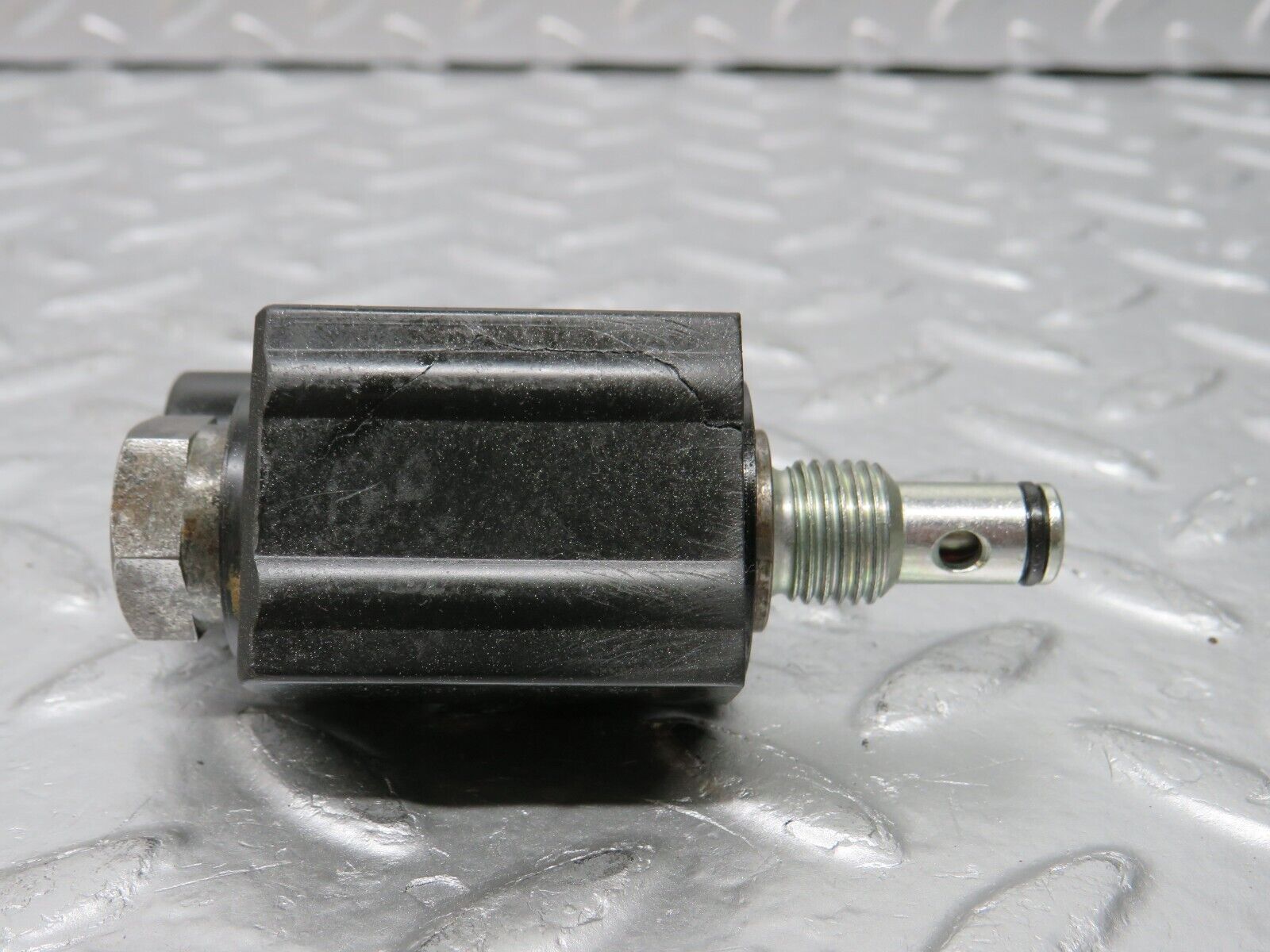 30955 Mercedes-Benz W124 230E Automatic Gearbox Solenoid 722.408 0003041890