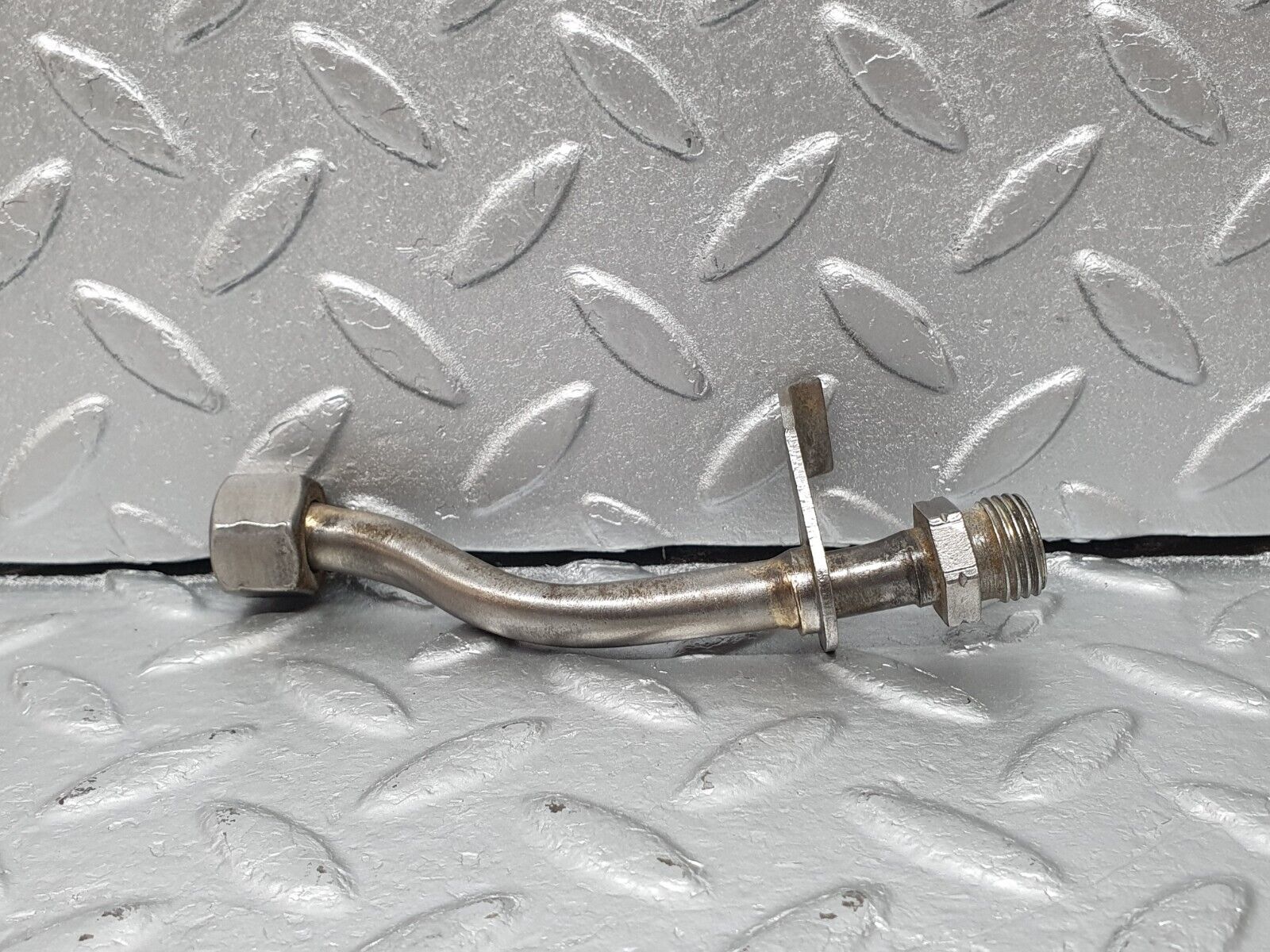 41350 Mercedes-Benz W116 350SE Intake Manifold Brake Servo Pipe