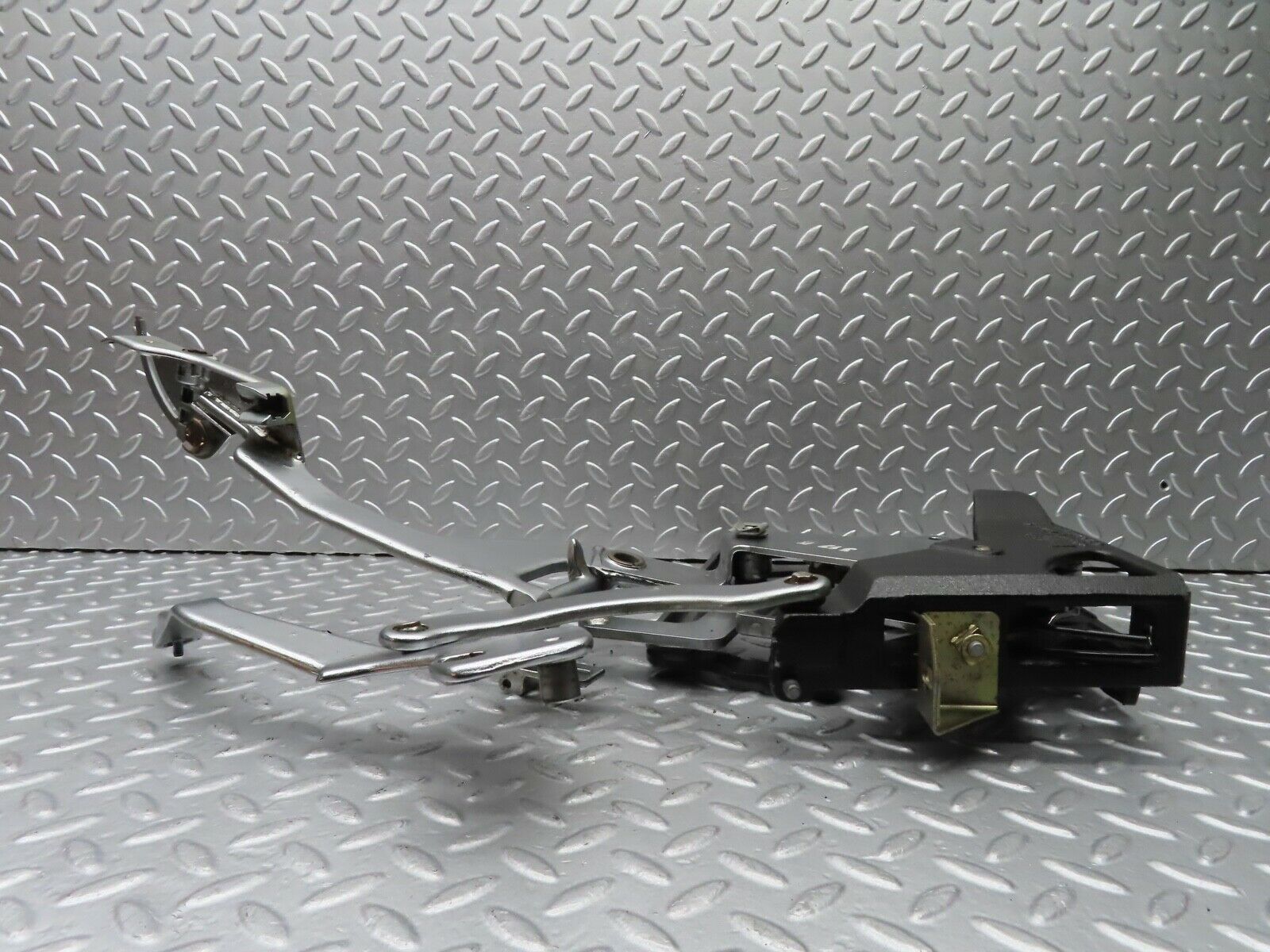 20159 Mercedes-Benz R129 300SL Coupe Soft Top Frame Base Right Side 1297741230