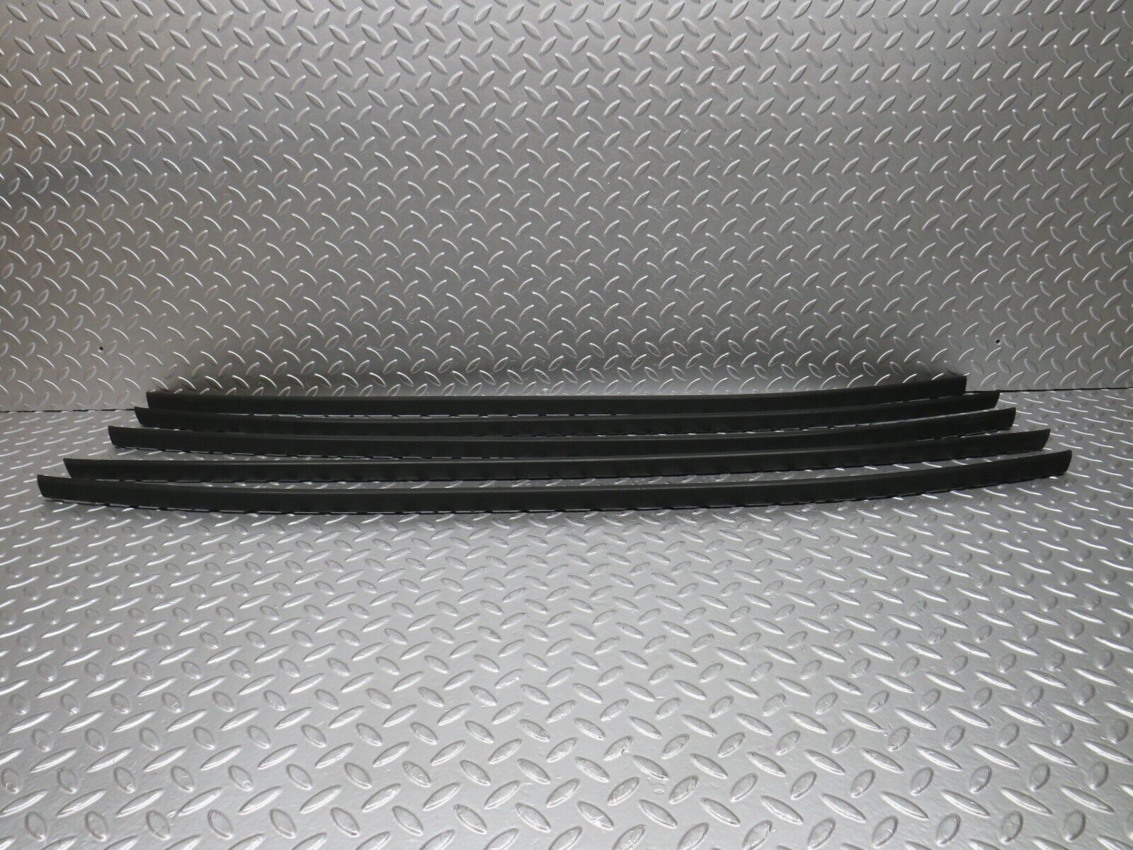 31497 Mercedes-Benz S124 220TE Wagon Roof Cladding Set