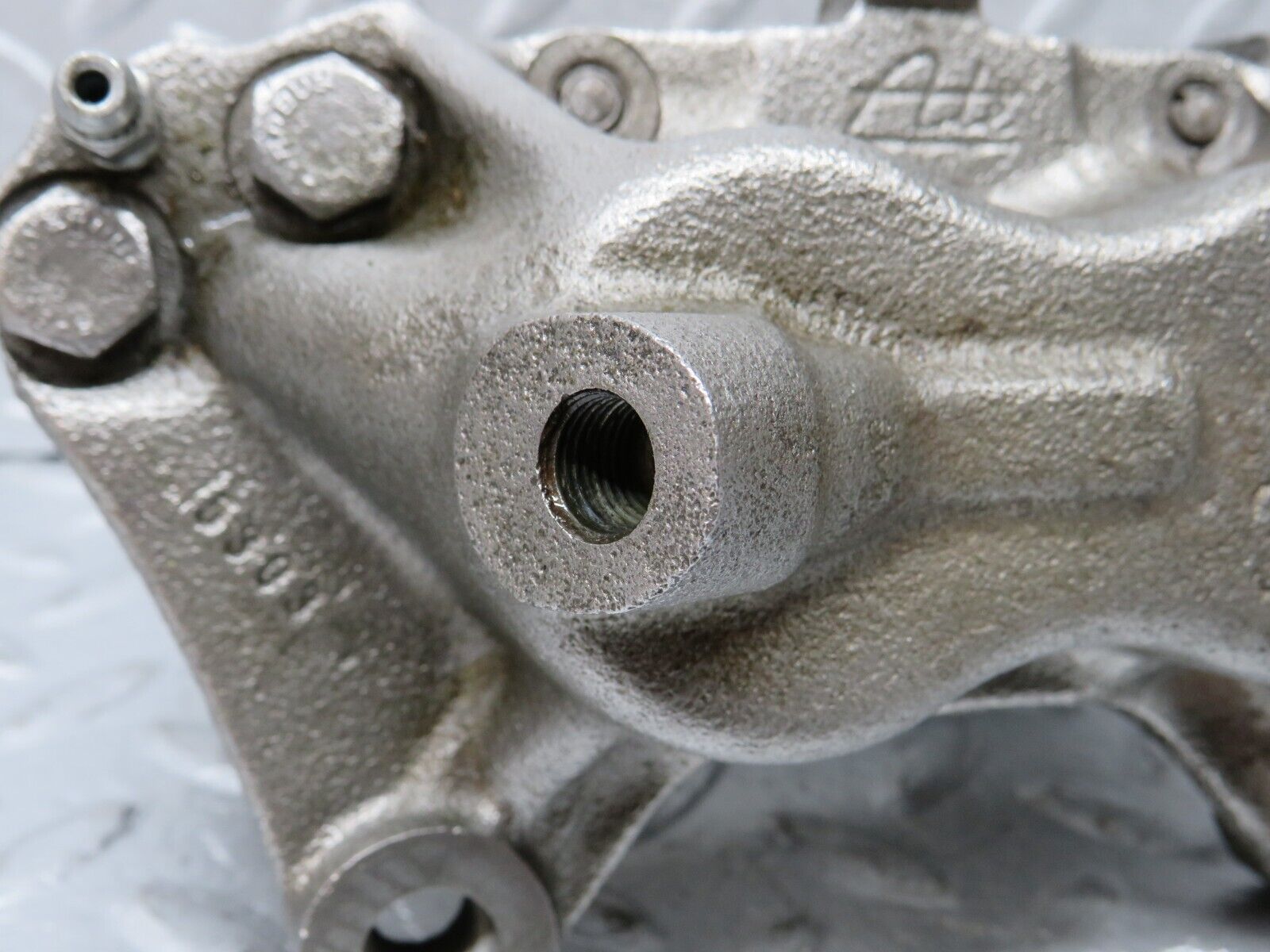 39452 Mercedes-Benz R129 320SL Coupe Front Right Brake Caliper ATE 36