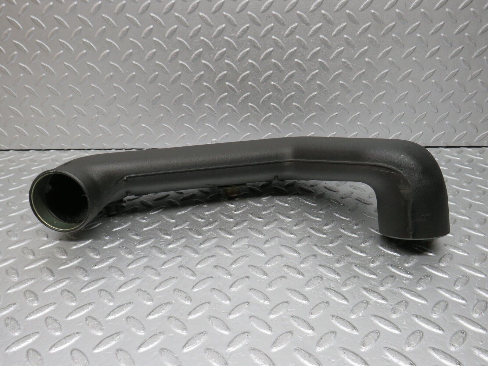 38437 Mercedes-Benz R129 280SL Coupe Air Intake Pipe 1041413304
