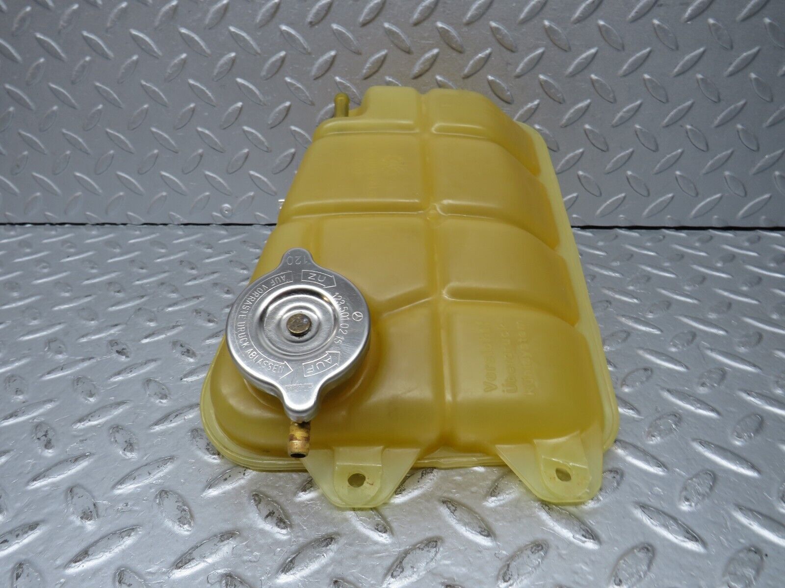 36940 Mercedes-Benz C126 420SEC Coupe Coolant Reservoir Tank 1265001549 1235010215