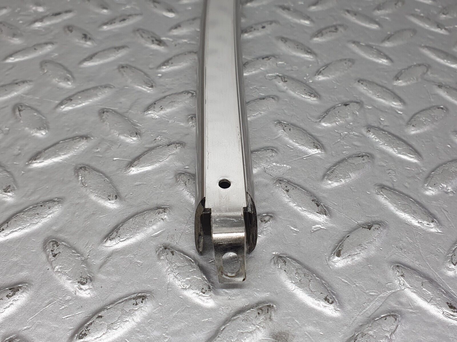 41177 Mercedes-Benz W126 300SE Rear Right Door Chrome Window Channel