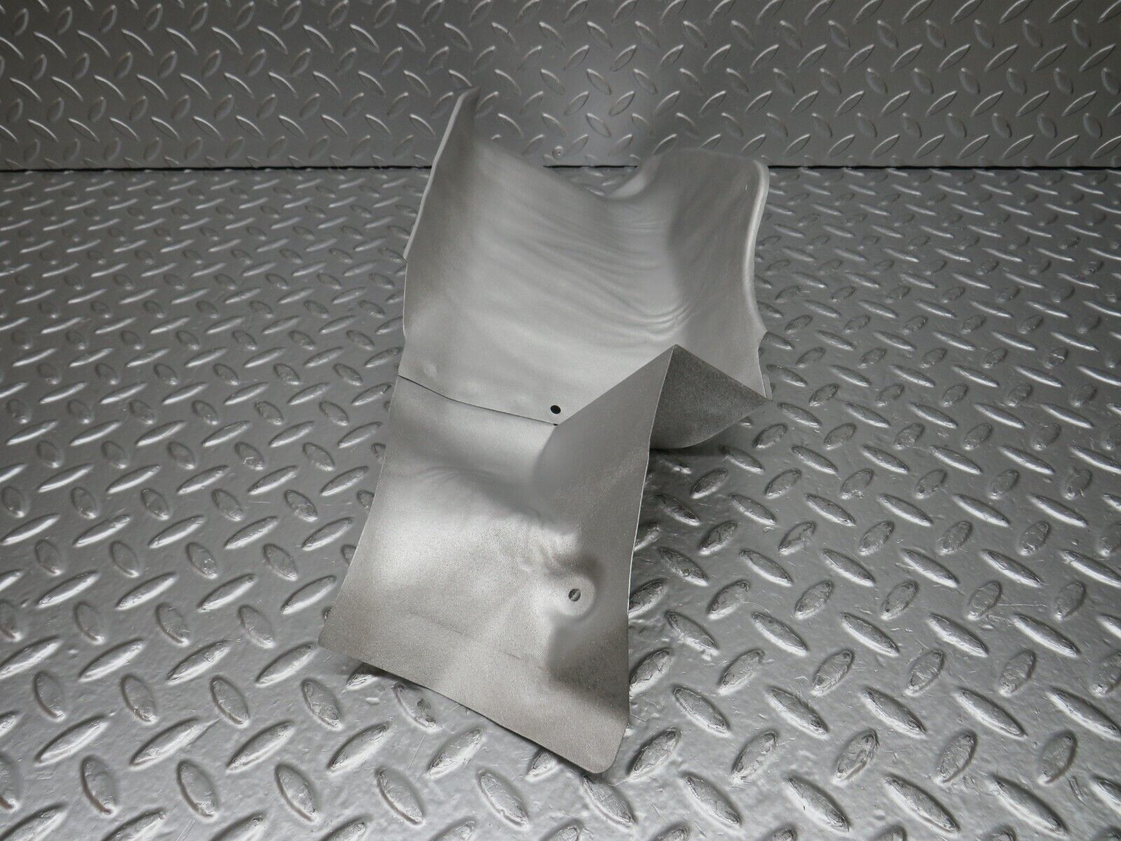 31423 Mercedes-Benz S124 220TE Wagon Exhaust Heat Shield