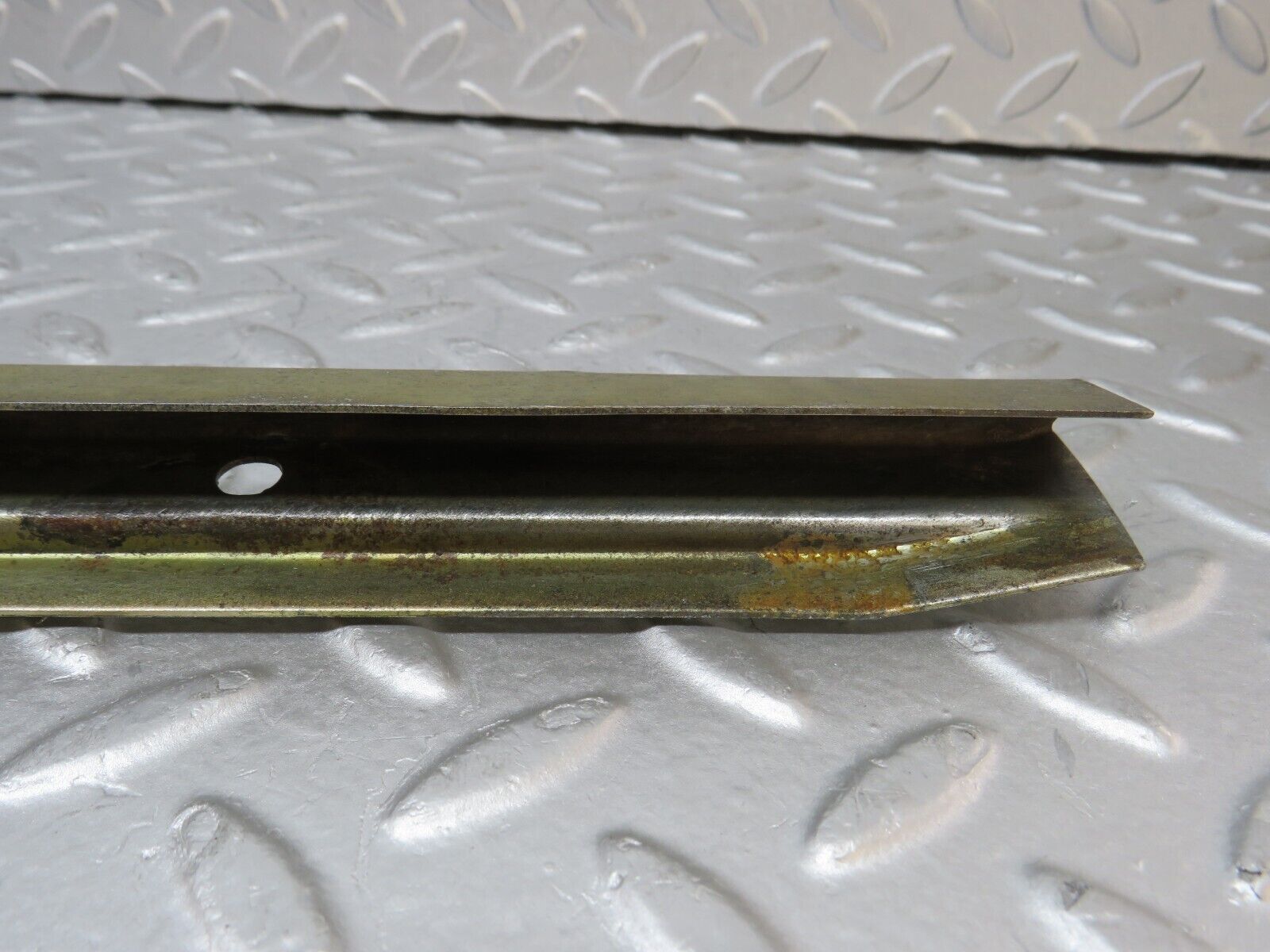 37422 Mercedes-Benz W109 300SEL Rear Right Power Window Regulator