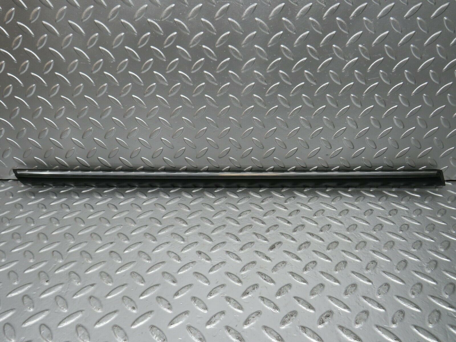 23188 Mercedes-Benz W116 350SE Rear Right Door Moulding Trim