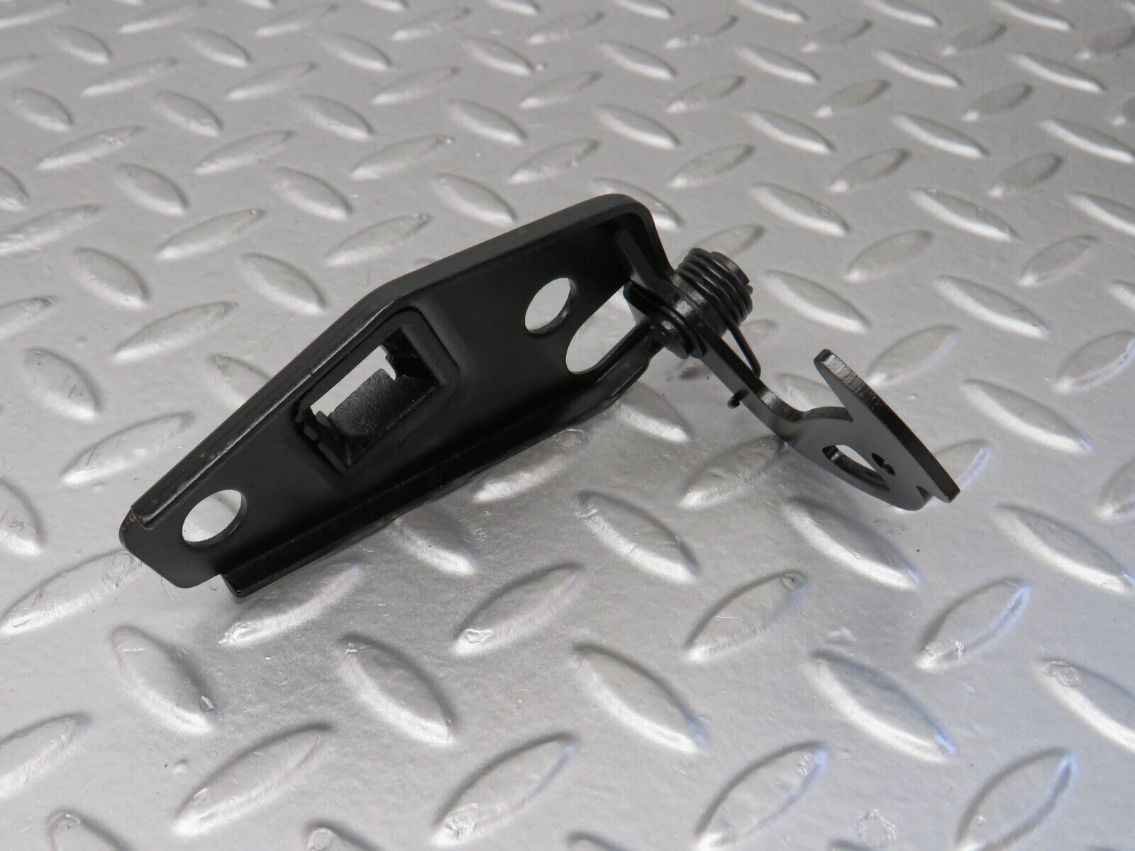 36801 Mercedes-Benz W201 190E 2.0L Bonnet Safety Latch 2018800560