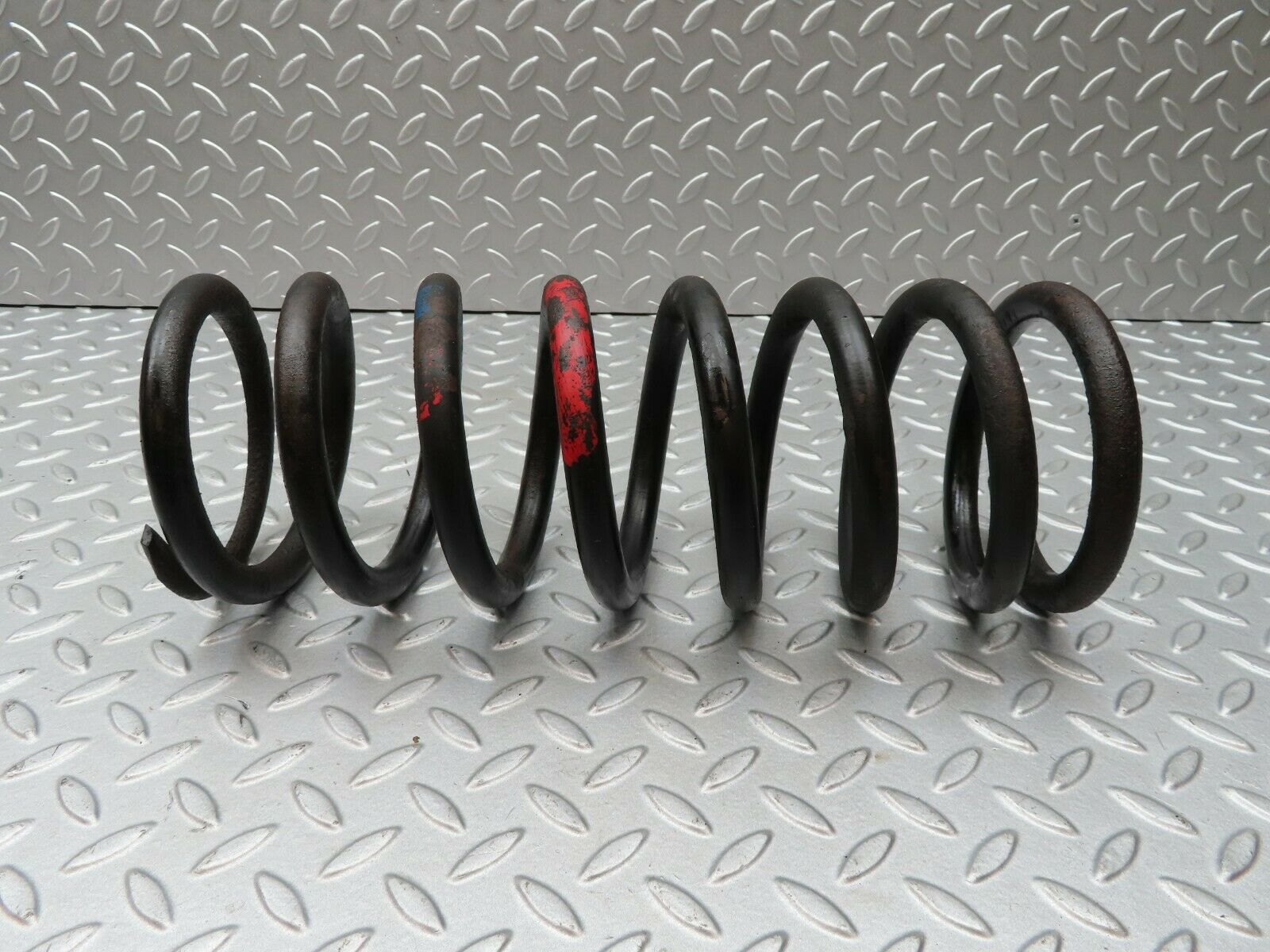 4810 Mercedes-Benz W114 280CE Coupe Rear Coil Spring