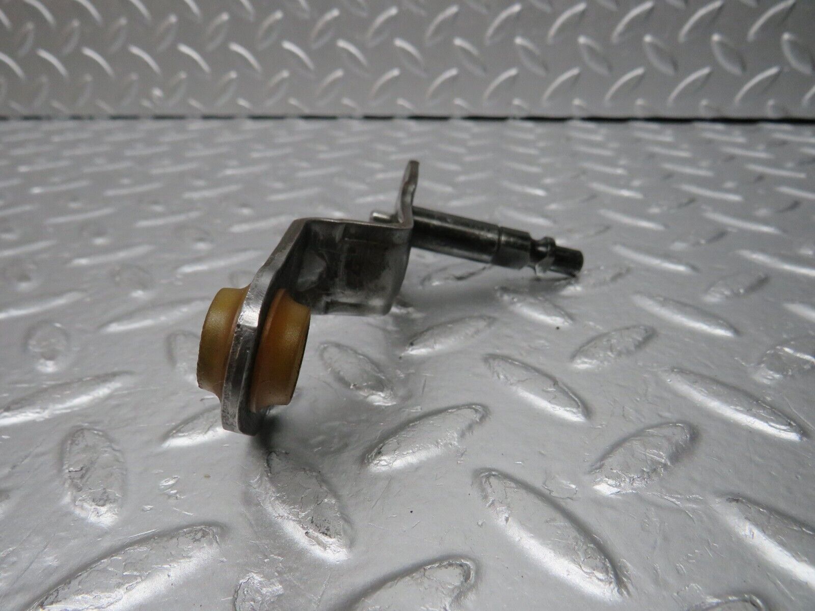 30952 Mercedes-Benz W124 230E Automatic Gearbox Linkage 722.408