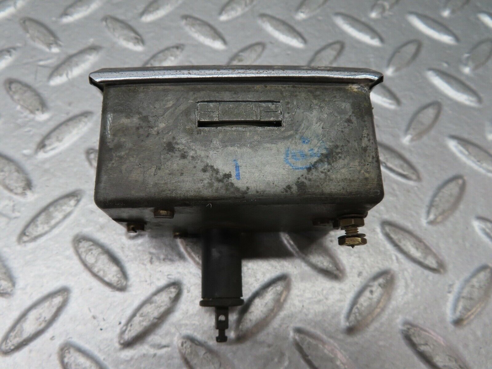 18895 Mercedes-Benz W121 190b Ponton Dashboard Clock VDO