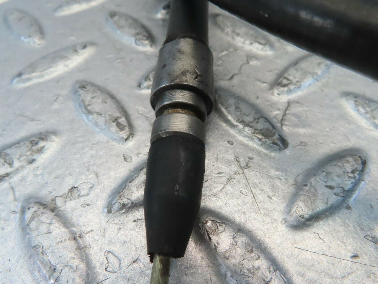 11572 Mercedes-Benz C123 230CE Coupe Handbrake Cable