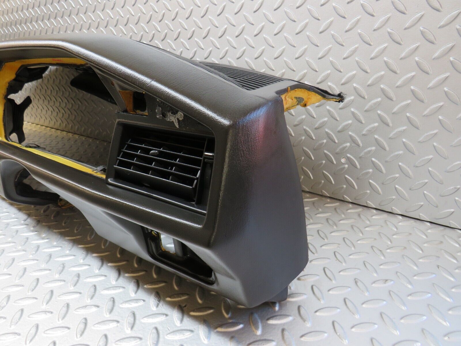 36490 Mercedes-Benz W201 190E 2.0L Dashboard Black