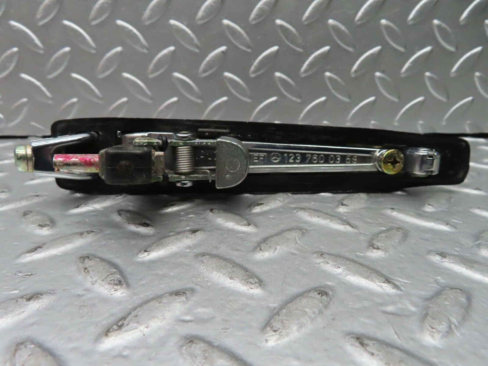 21257 Mercedes-Benz W123 230E Rear Exterior Door Handle 1237600359