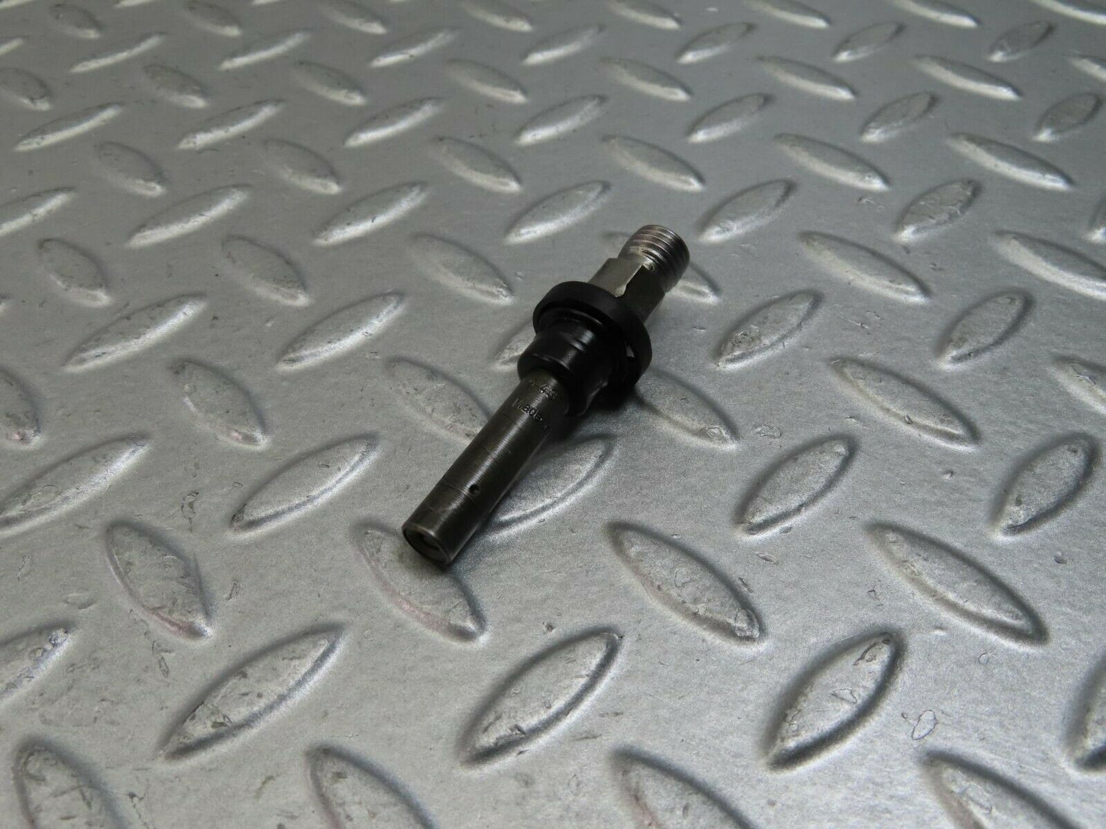 9463 Mercedes-Benz C124 300CE Coupe Fuel Injector Bosch 0437502010