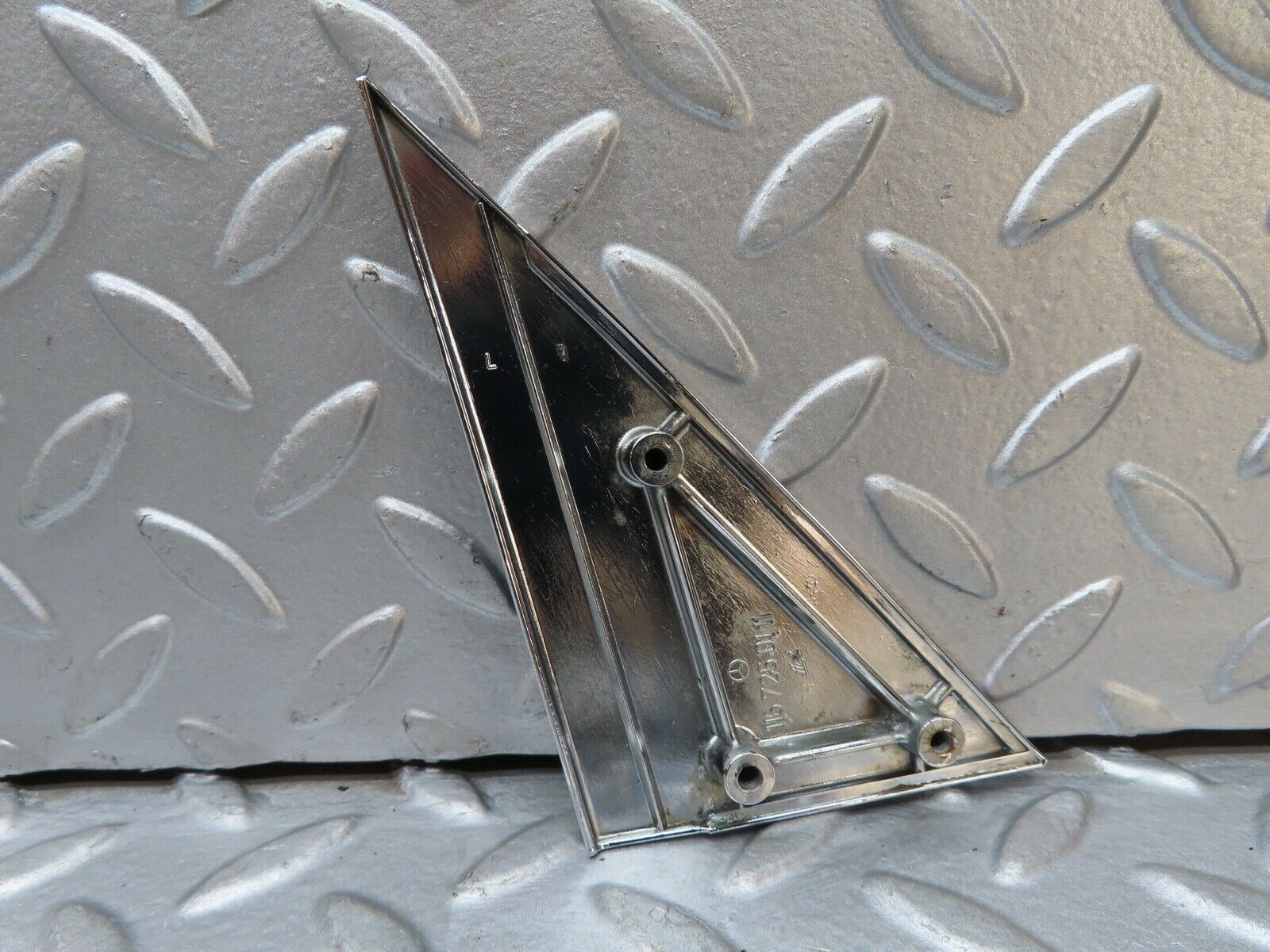 17553 Mercedes-Benz W116 450SEL Left Door Exterior Mirror Chrome Triangle Cover