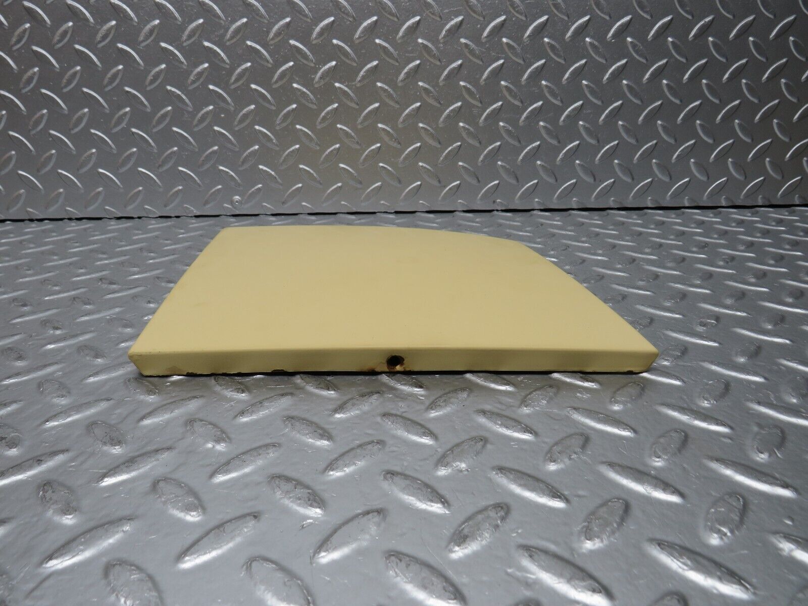 30096 Porsche 924 Headlight Cover Right