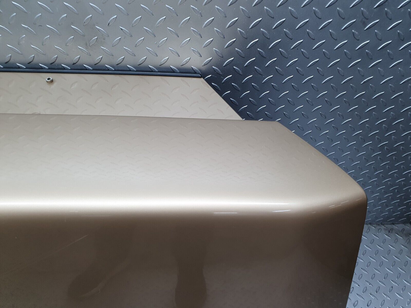 41372 Mercedes-Benz W124 200E Boot Lid Trunk Door