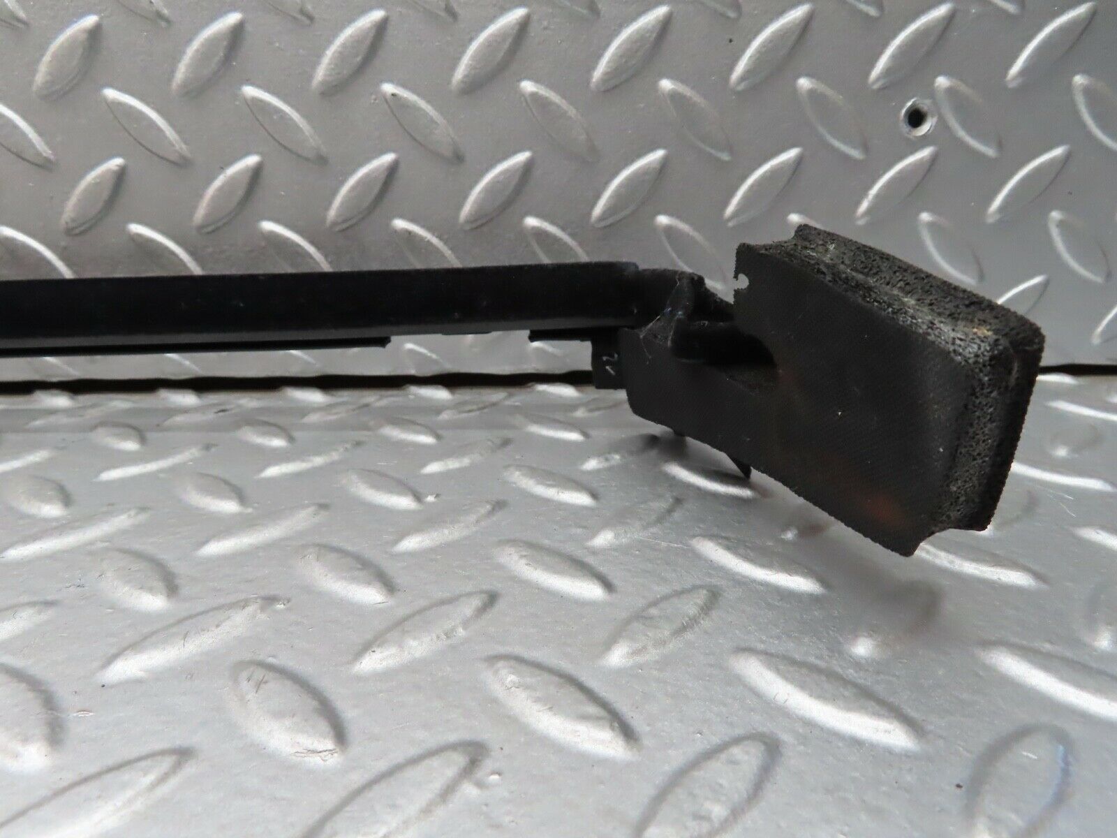 19740 Mercedes-Benz C140 CL420 Coupe Left Door Inner Window Weatherstrip Seal