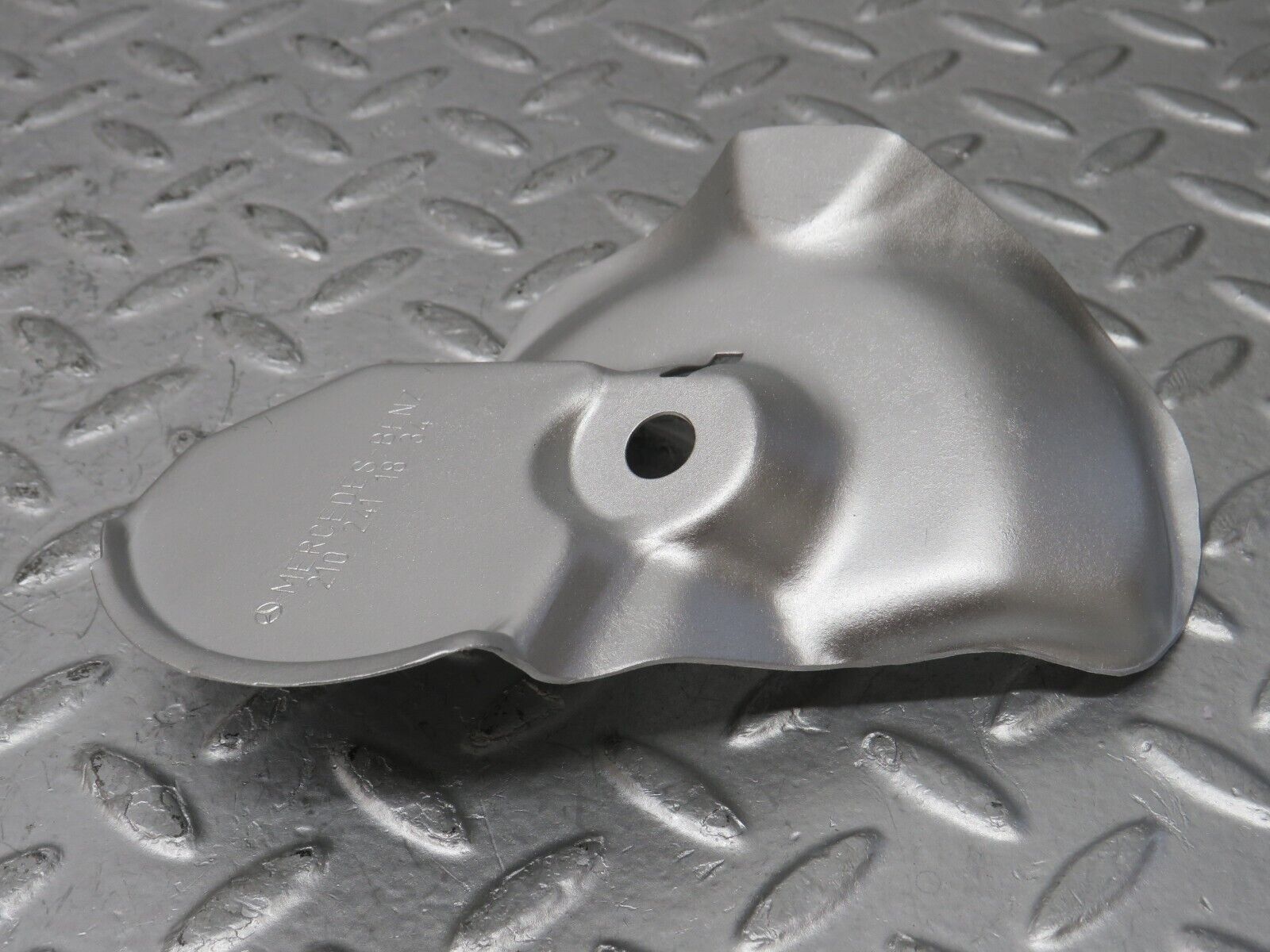 35035 Mercedes-Benz W210 320E Engine Mount Bracket Heat Shield Left 2102411834