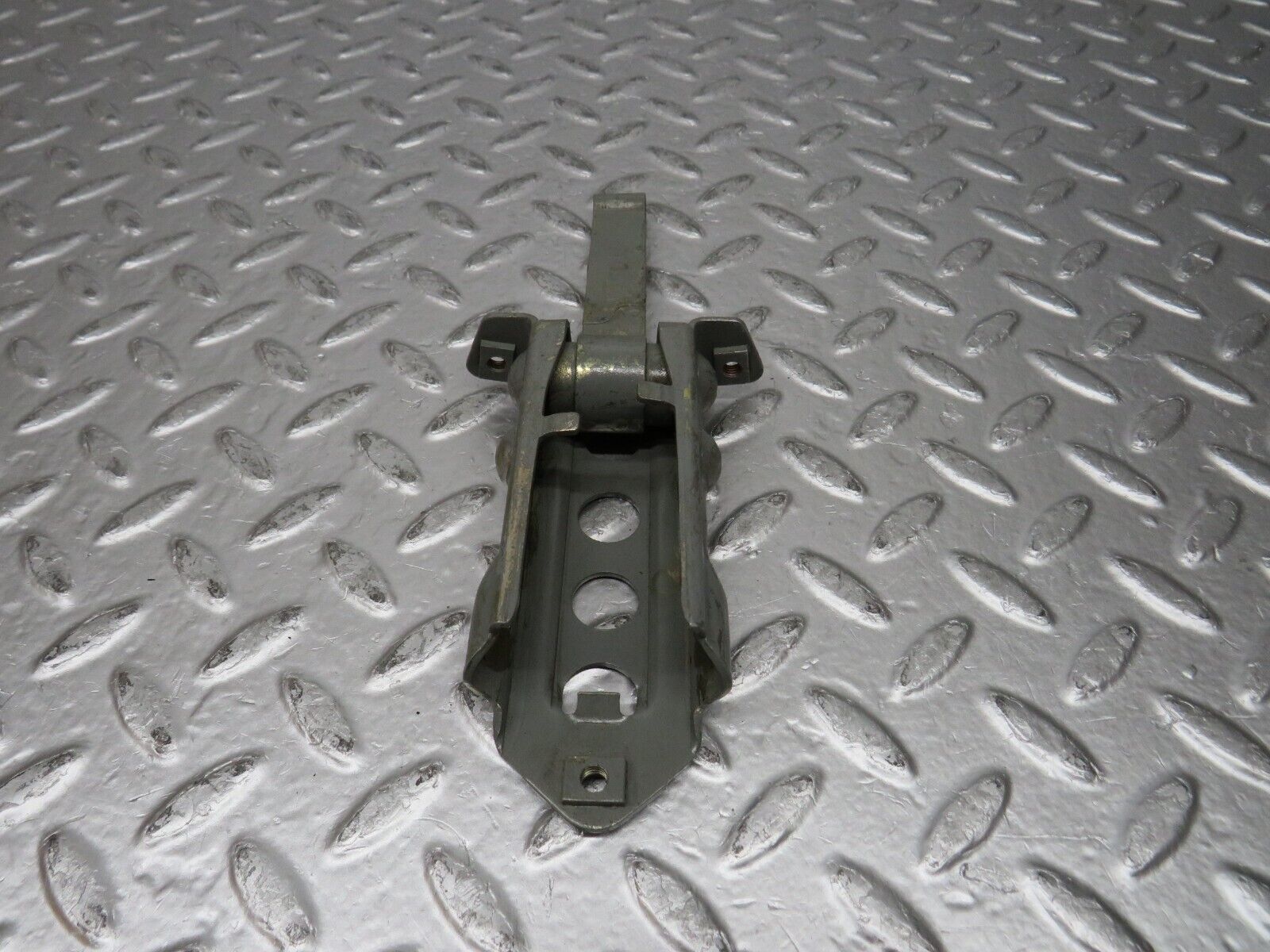 31799 Mercedes-Benz W201 190LE 1.8L Door Safety Check Strap