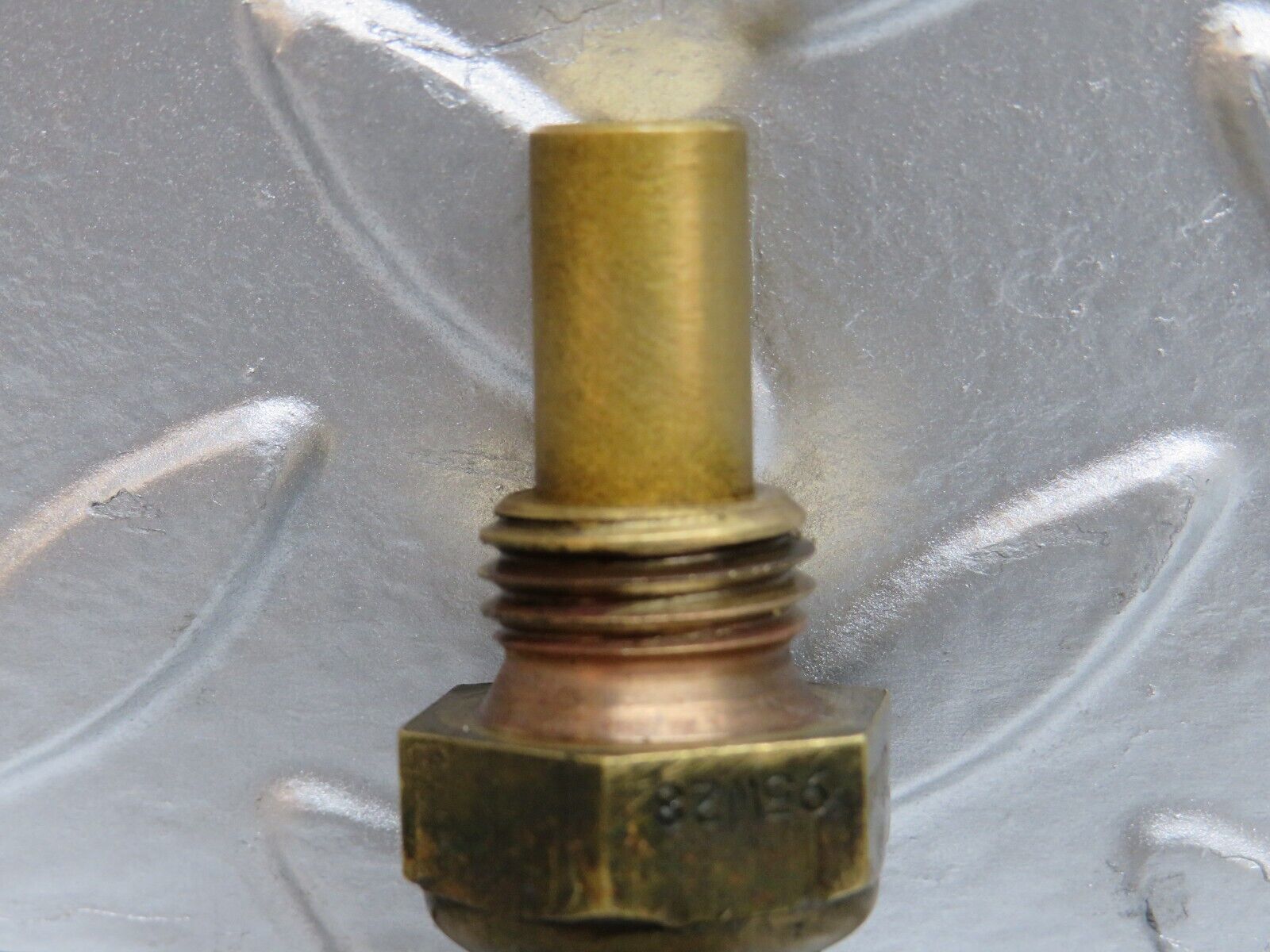 29174 Mercedes-Benz C124 320CE Coolant Temperature Sensor 0055422617