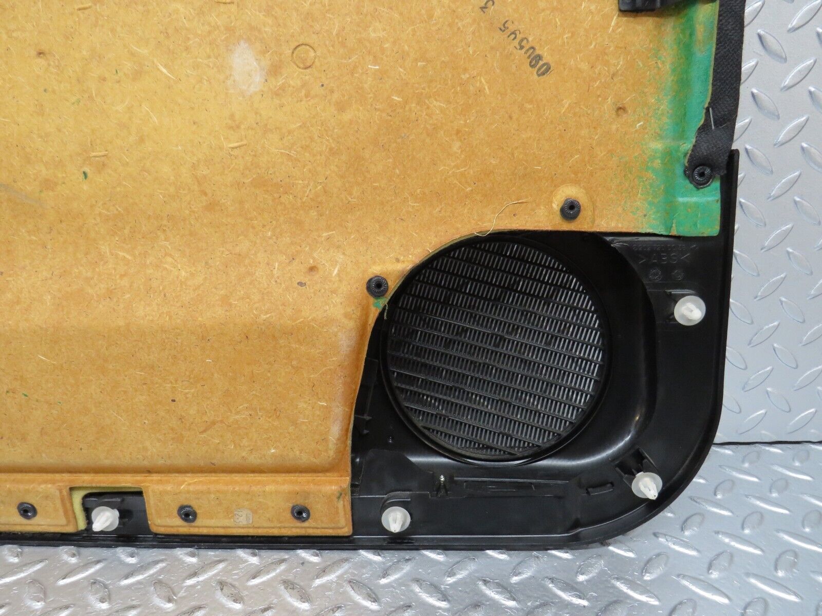 33355 Mercedes-Benz W202 C180 Front Right Door Card 2027202463