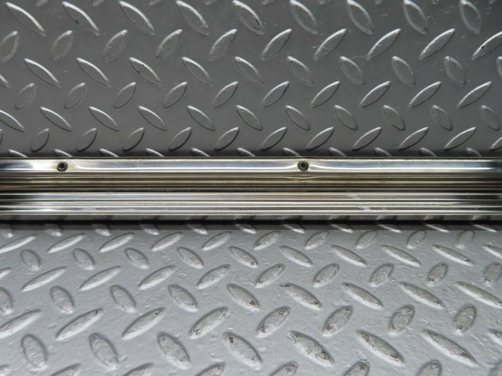 20956 Mercedes-Benz W114 250CE Coupe Left Door Sill Chrome