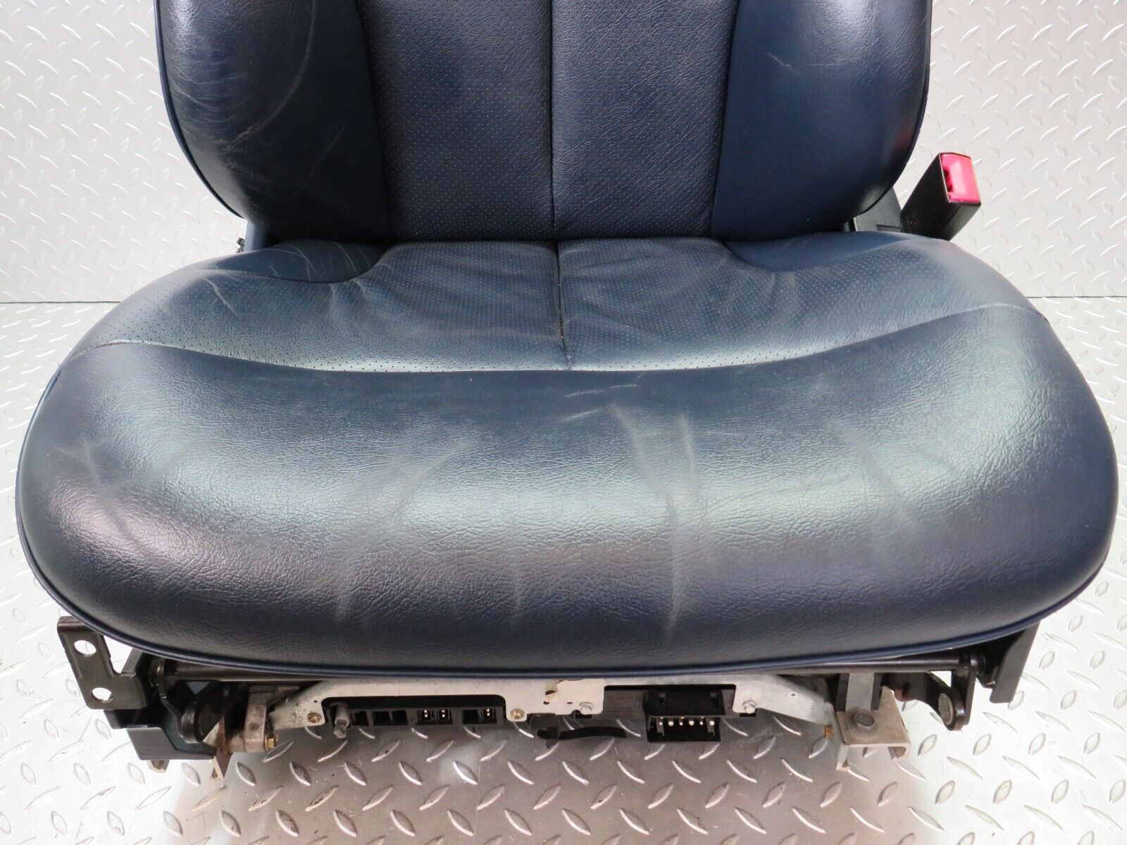 24702 Mercedes-Benz W140 S320 Front Right Seat Blue