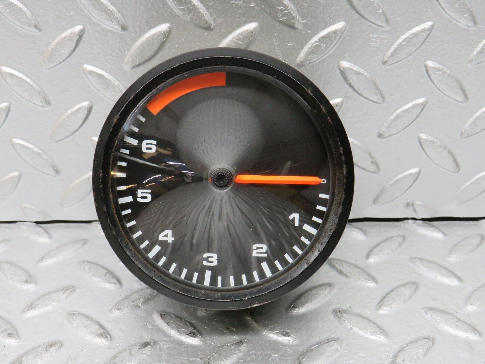 30098 Porsche 924 Instrument Cluster Tachometer Gauge