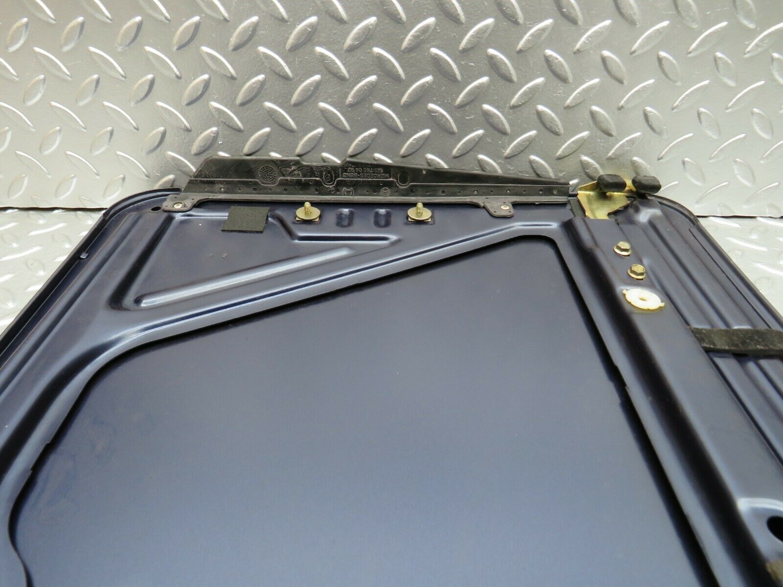 22540 Mercedes-Benz C124 E220 Coupe Sunroof Panel