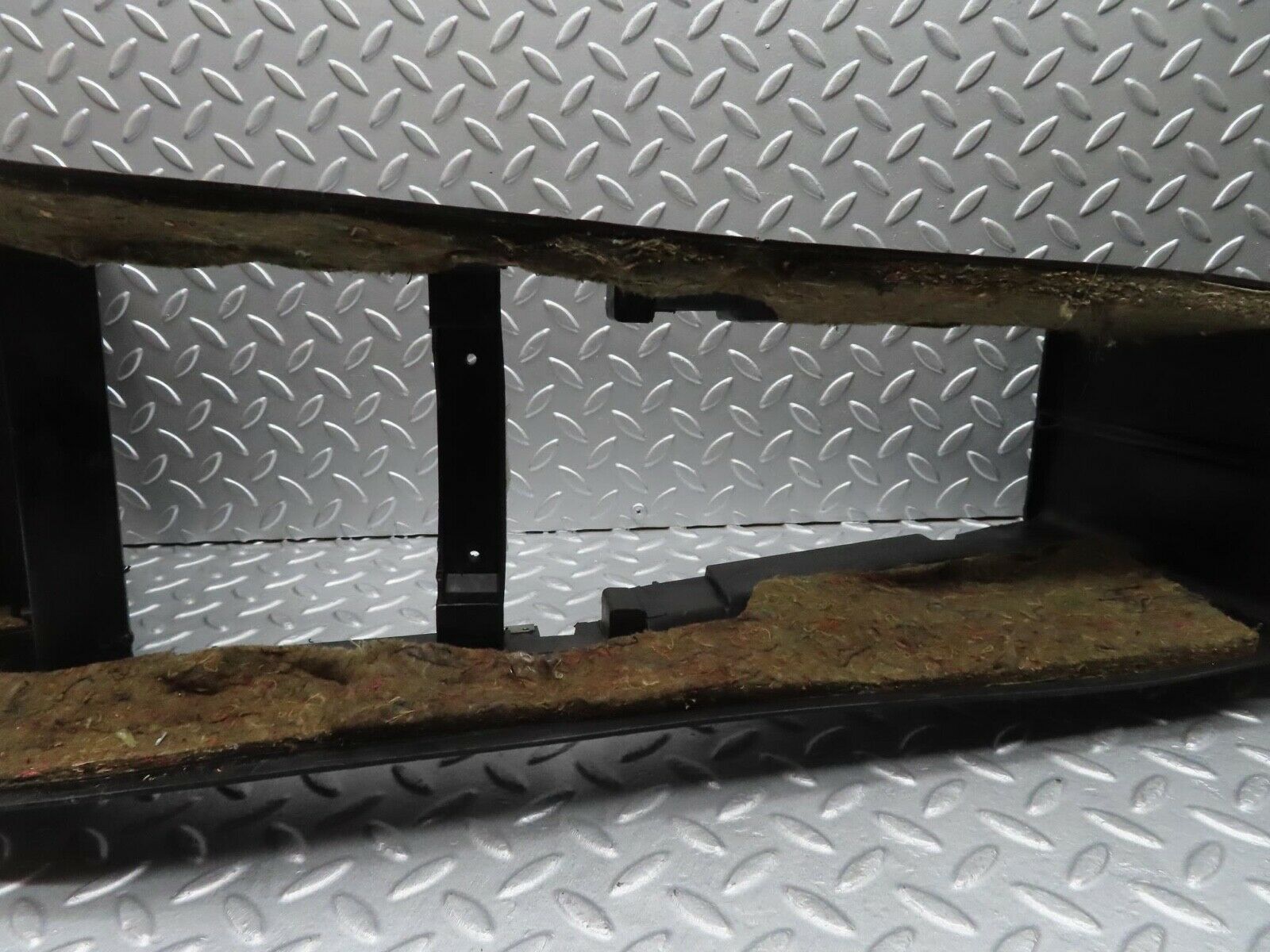 11934 Mercedes-Benz R129 300SL Coupe Centre Console