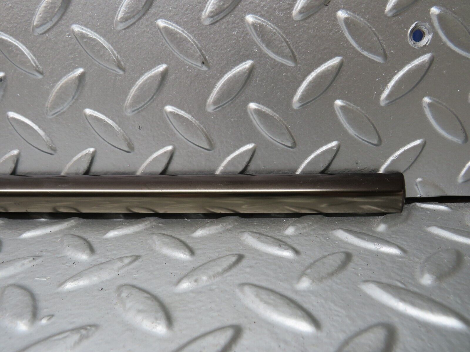 29000 Mercedes-Benz C124 320CE Coupe Front Left Door Chrome Trim