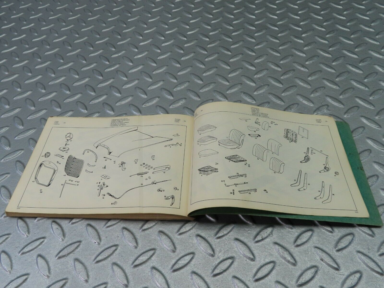 8005 Mercedes-Benz W110 190C 190D Catalog C 12074