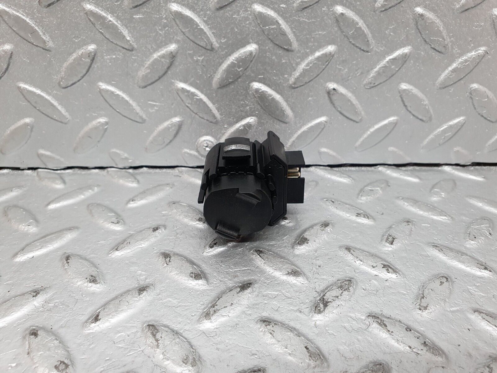 41101 Mercedes-Benz W126 300SE Coupe Kick Down Switch 0025452214