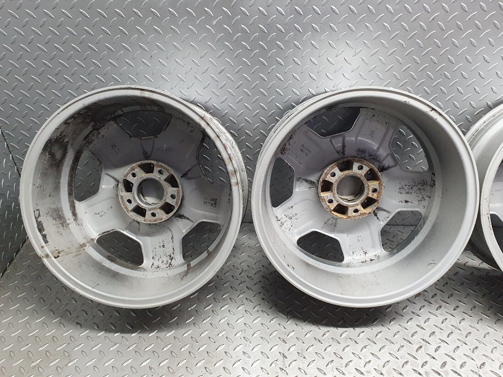 40863 Mercedes-Benz Alloy Wheel Set 7.5Jx17H2 ET35 KBA43991