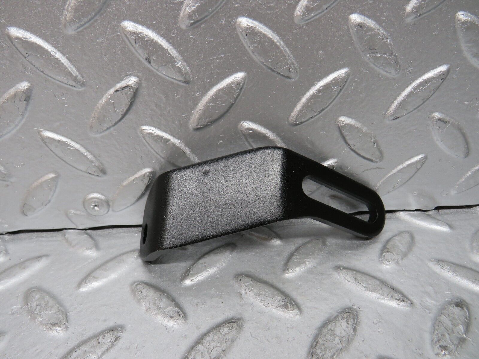 30176 Porsche 924 Engine Lifting Eye Hook