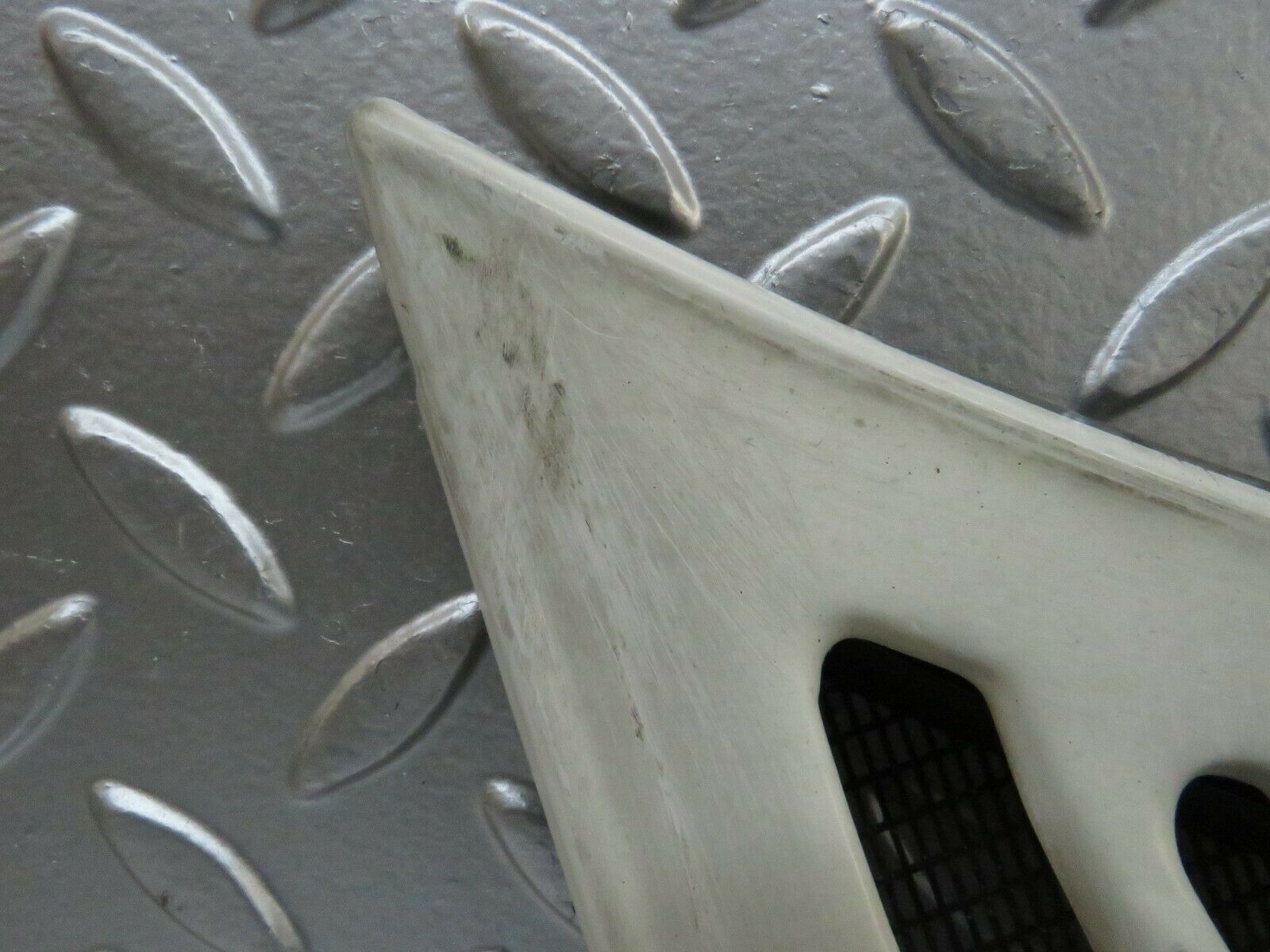 23740 Mercedes-Benz C107 450SLC Coupe Air Intake Grill Right Side