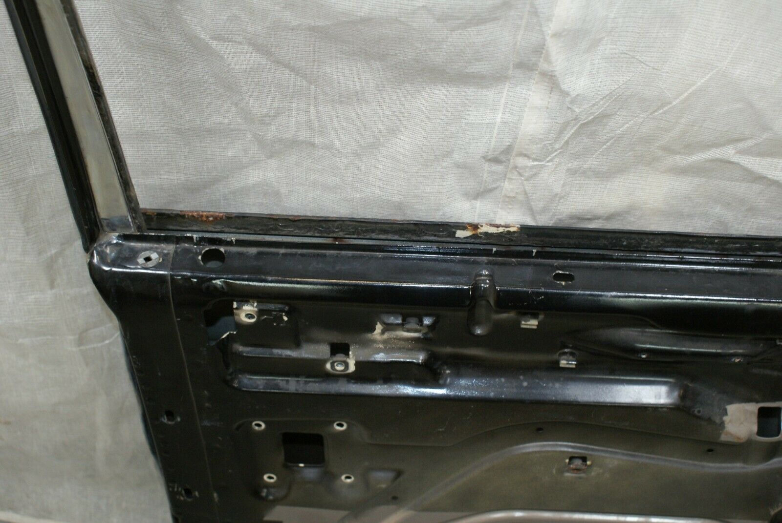 3240 Mercedes-Benz W115 220D Rear Right Door