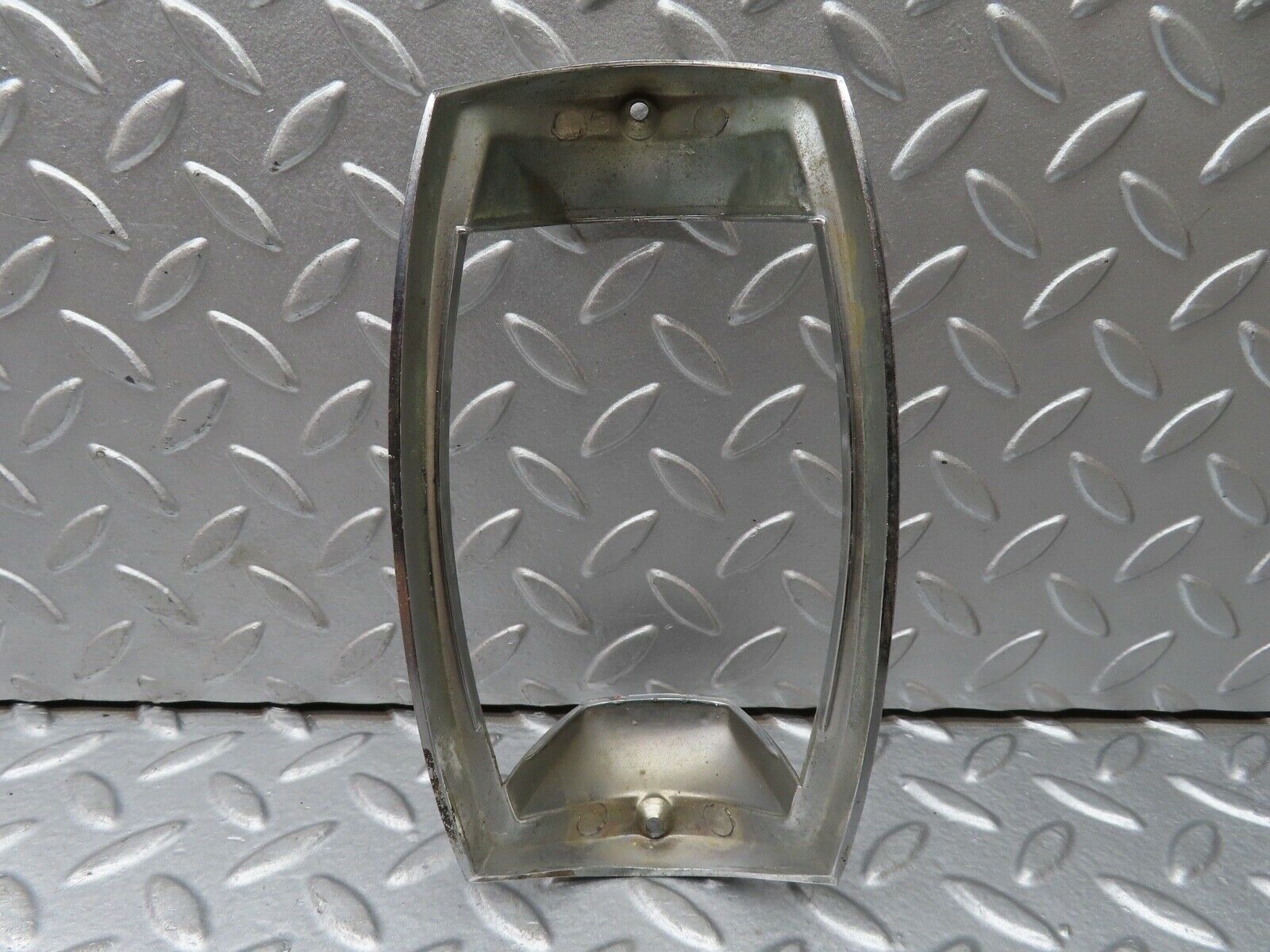 18666 Mercedes-Benz W120 W121 Ponton Tail Light Chrome Frame