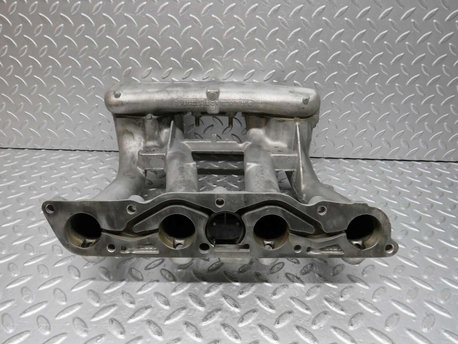 31856 Mercedes-Benz W201 190LE 1.8L Intake Manifold 1021413501