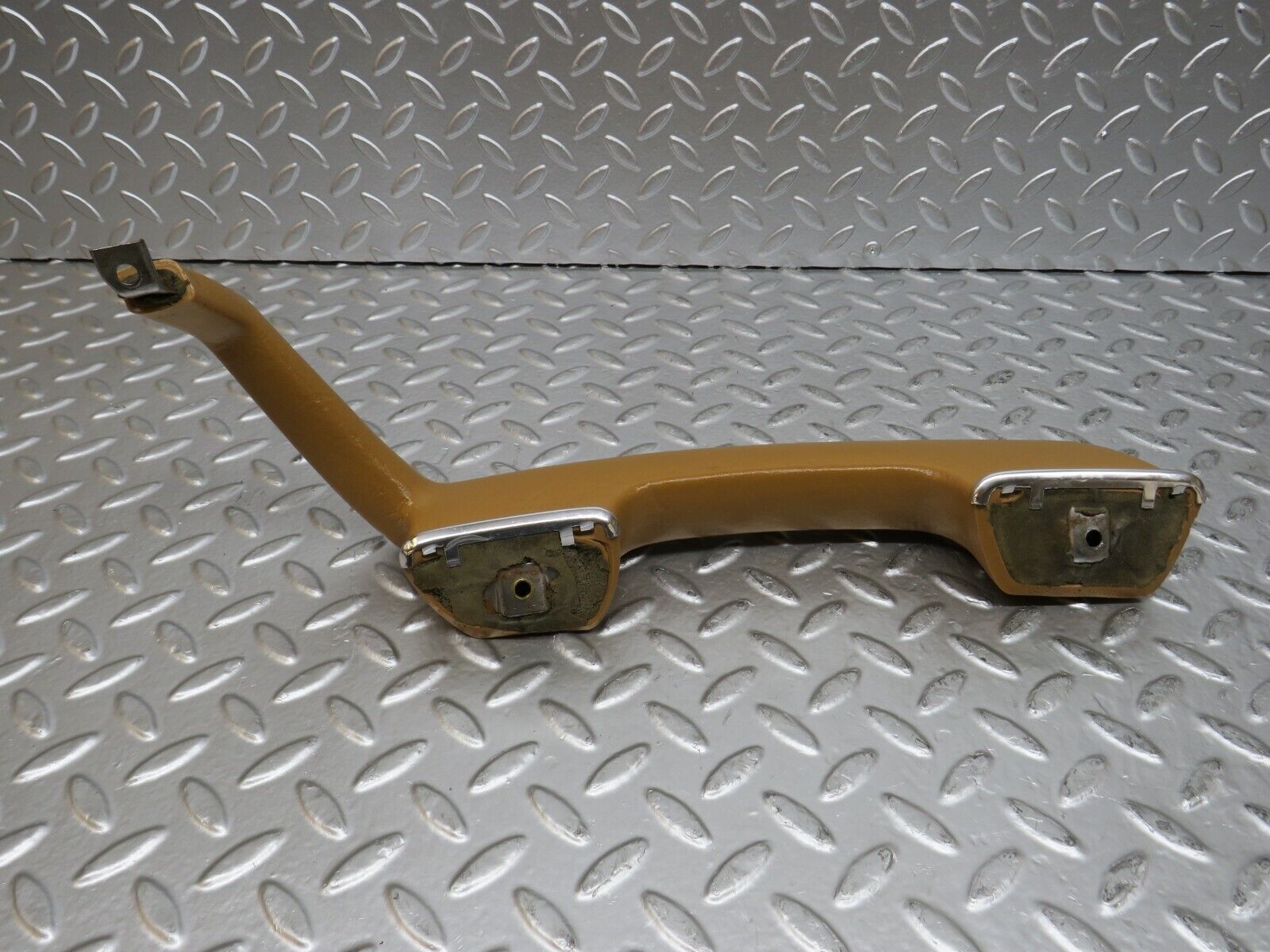 25437 Mercedes-Benz W123 200 Interior Door Handle Front Left