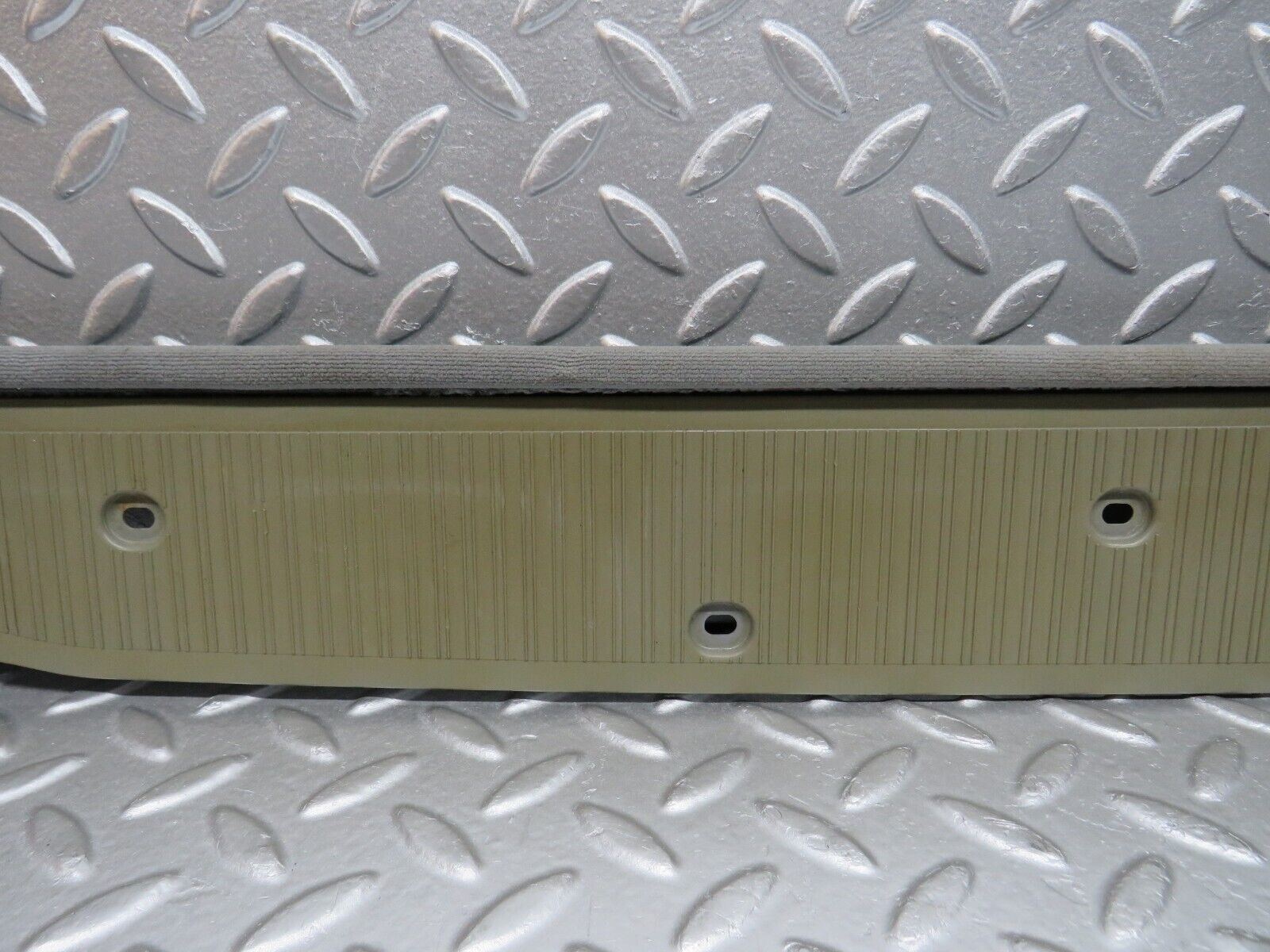 32459 Mercedes-Benz S124 300TE Wagon Tailgate Cover Trim Panel 1247470635