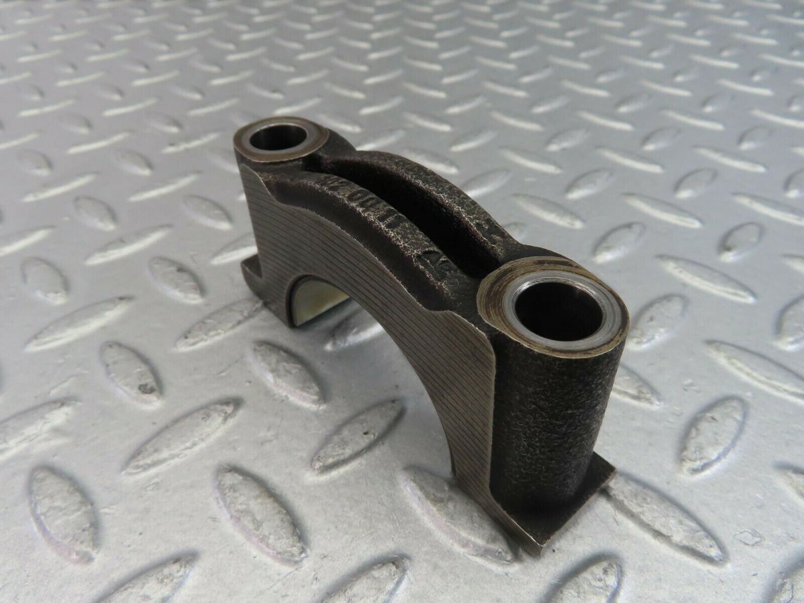 10127 Mercedes-Benz C123 230CE Coupe Crankshaft Bearing Holder Block 1020011