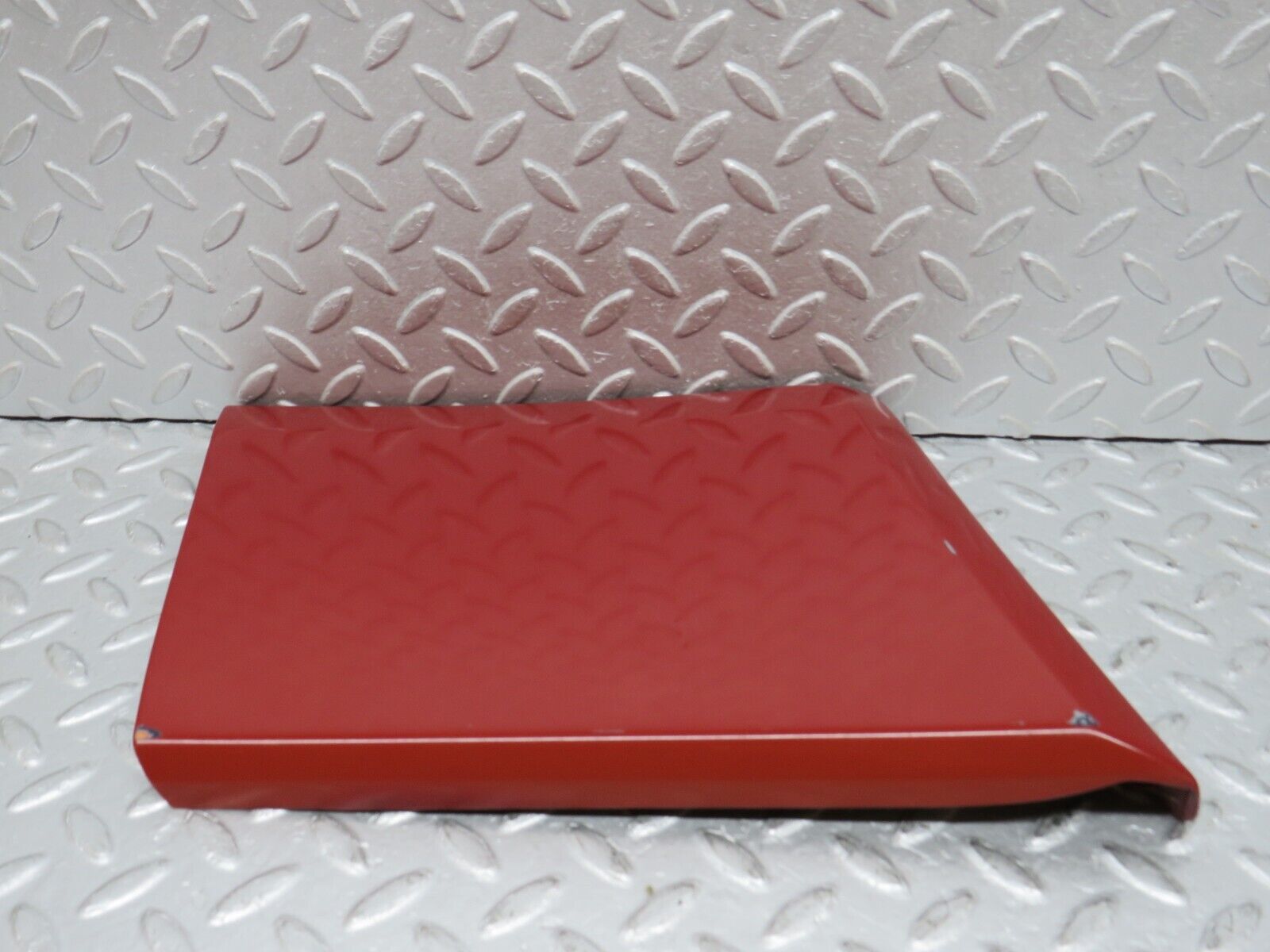 38693 Mercedes-Benz W201 190E 2.6L Front Left Fender Wing Moulding Trim 2016905340