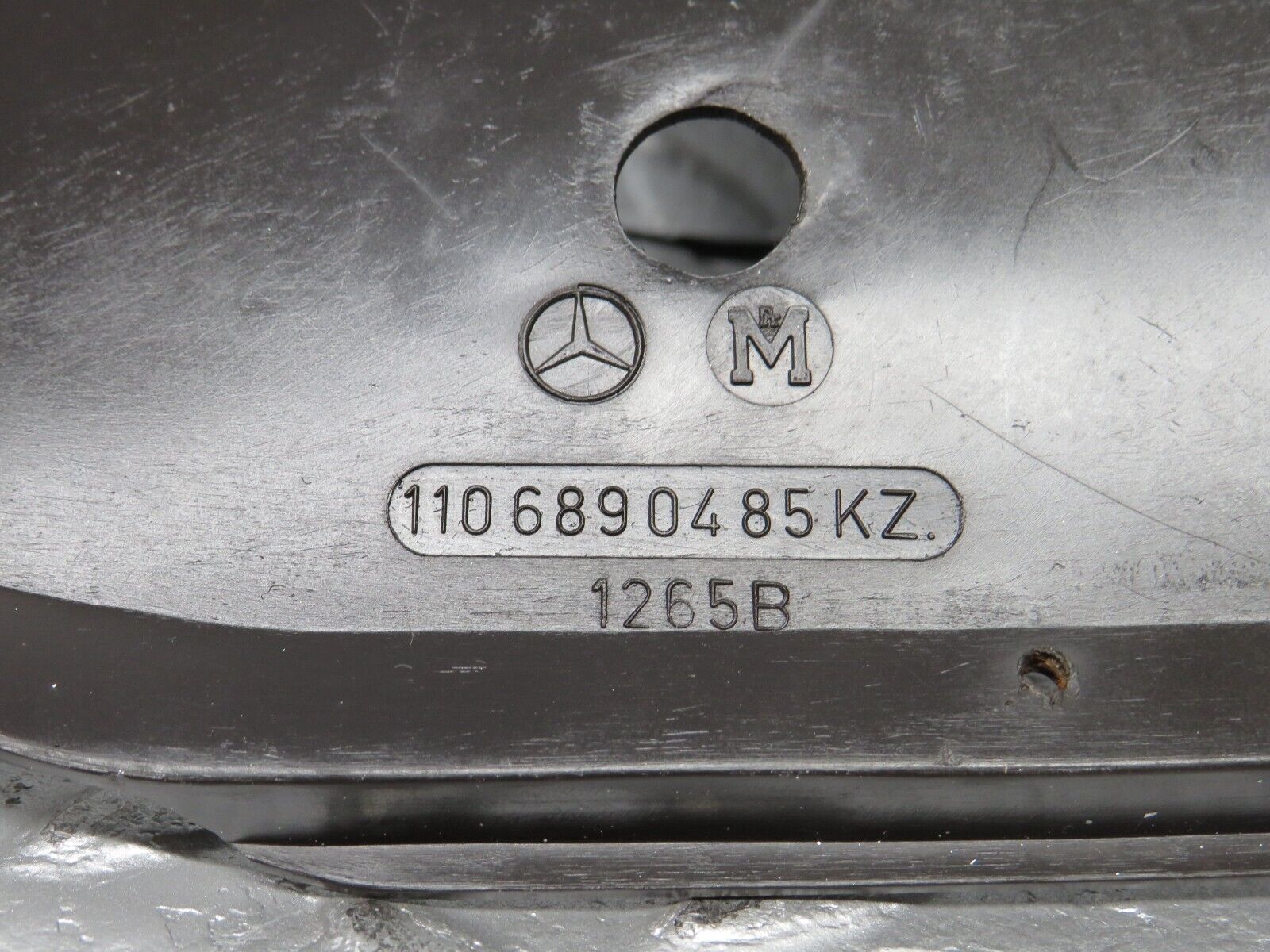 40427 Mercedes-Benz W110 230 Dashboard Plastic Trim 1106890685 1106890485 1106890985